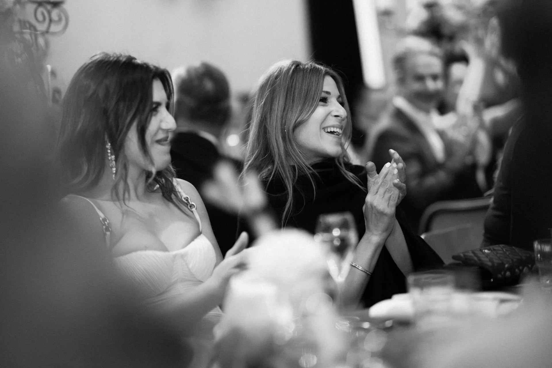 three-blue-ducks-wedding-photos-210.jpg
