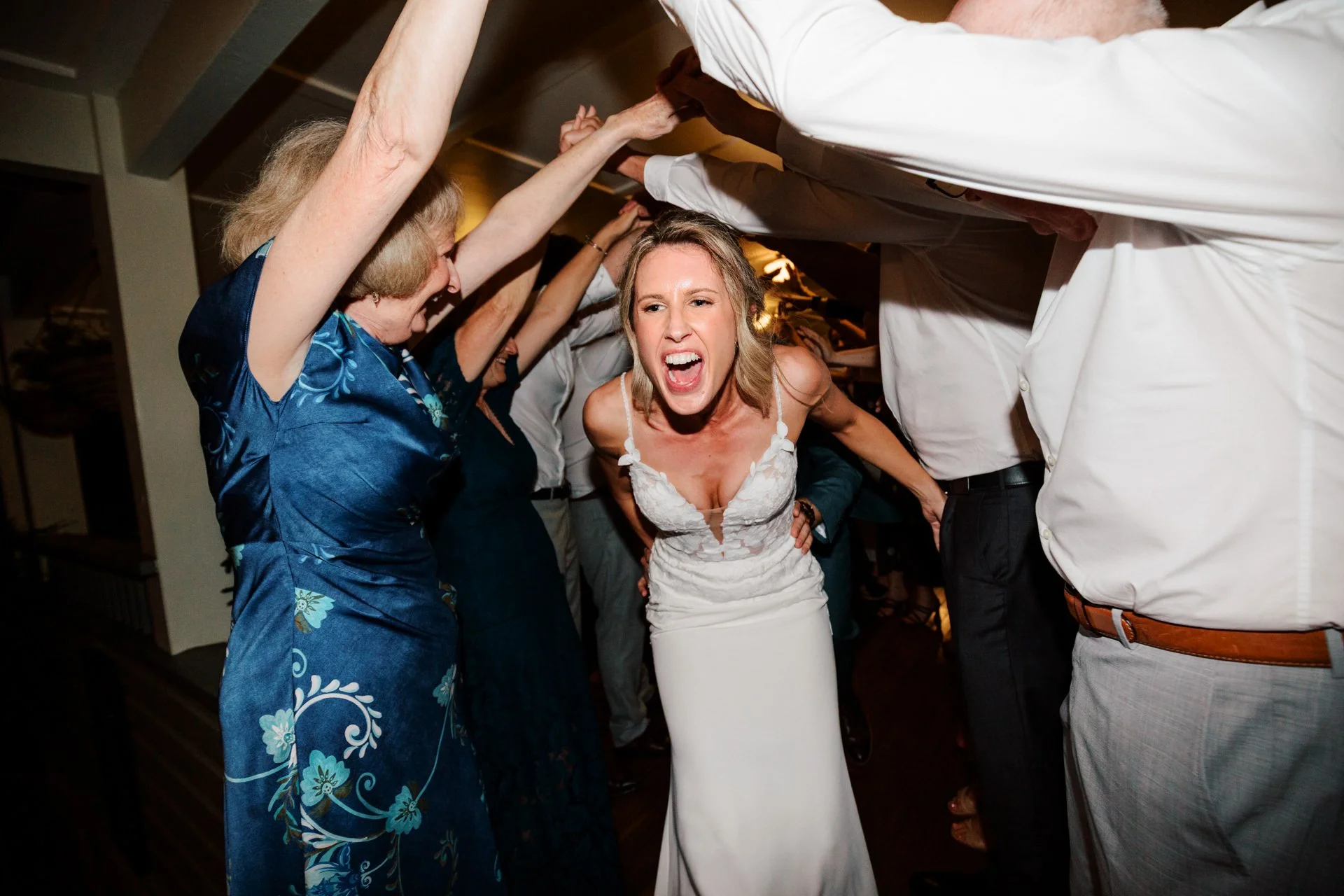 burnt-orange-mosman-wedding-photos-221.jpg