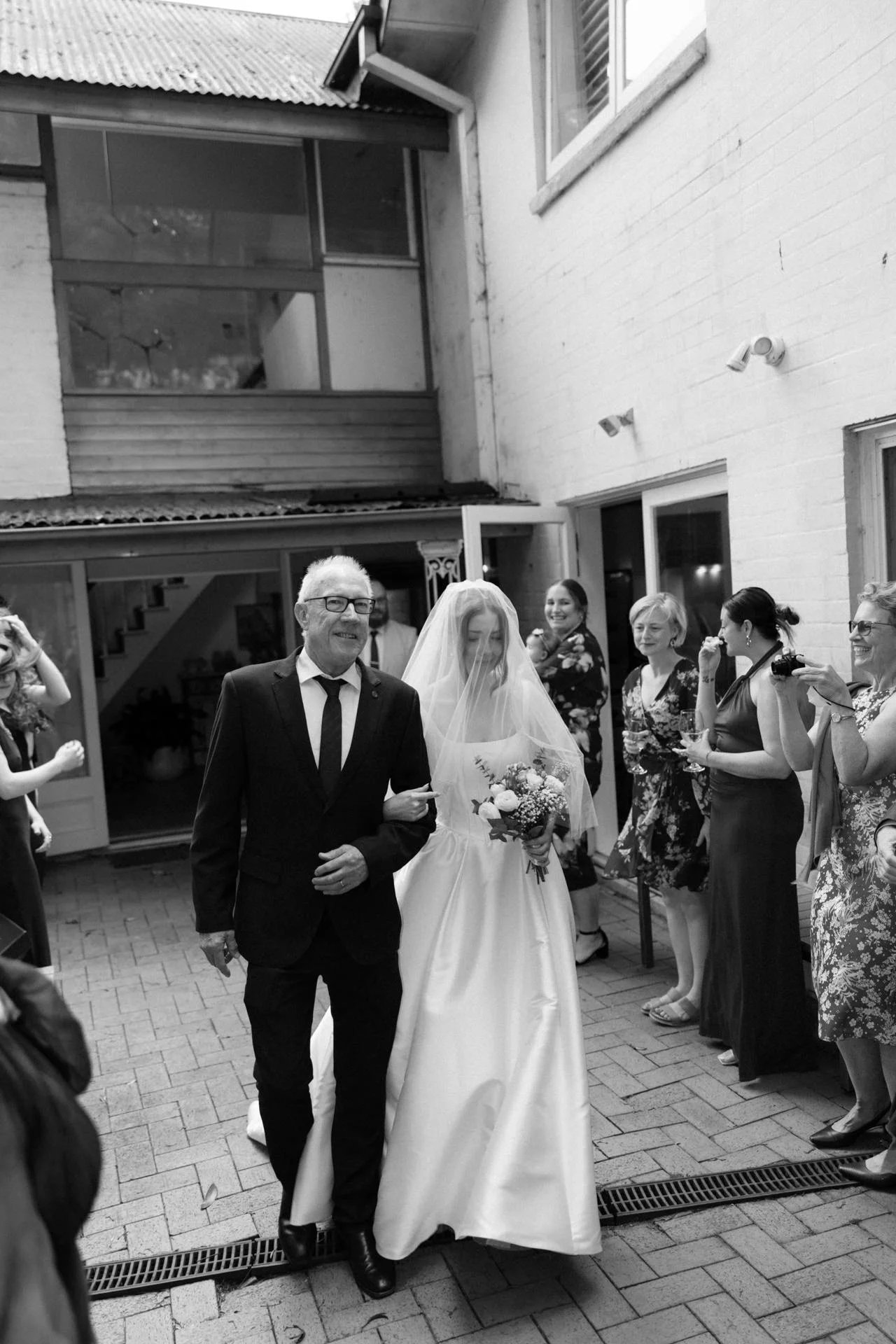 sails-lavender-bay-wedding-photos-011.jpg