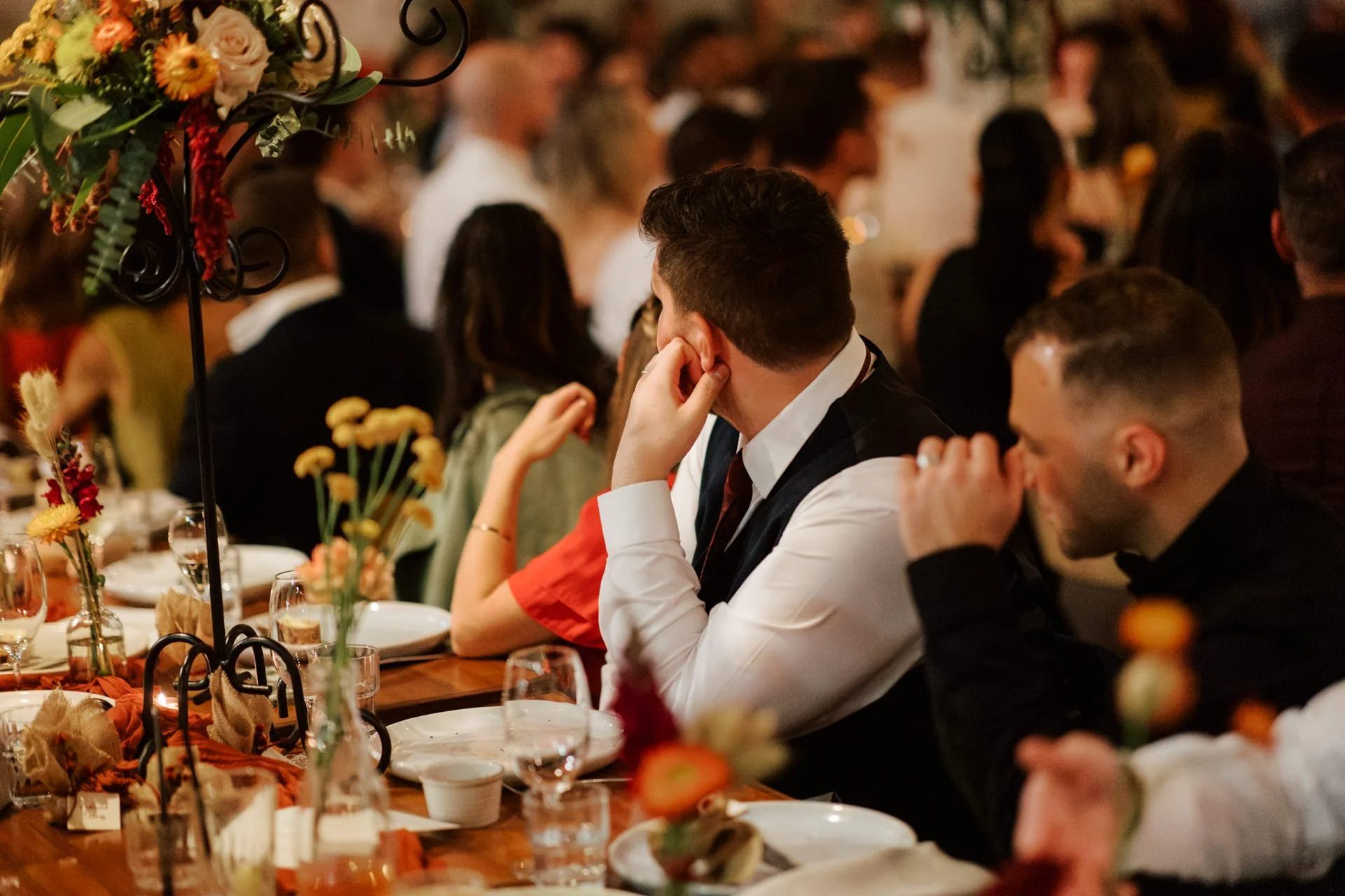three-blue-ducks-wedding-photos-183.jpg