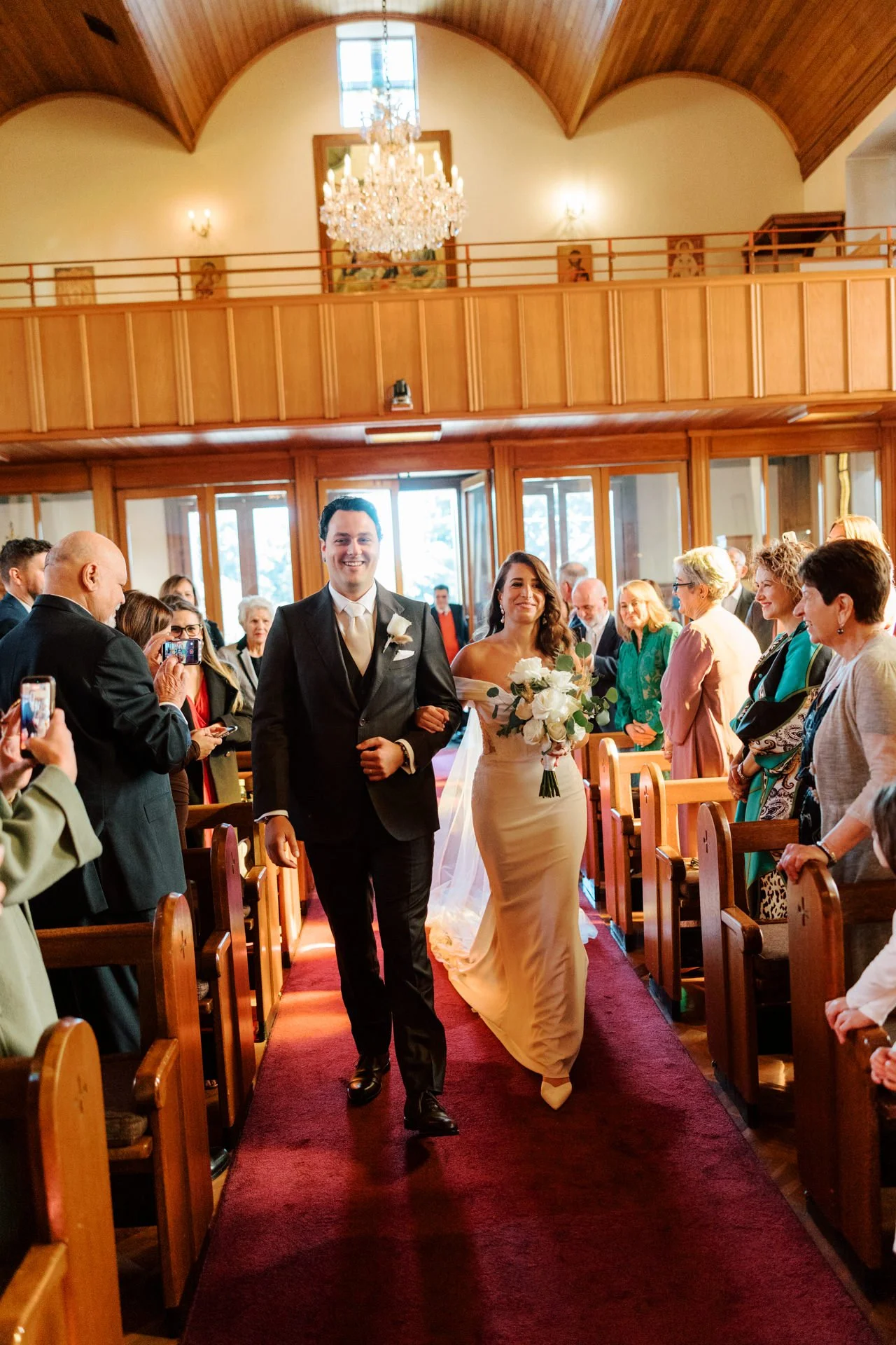 three-blue-ducks-wedding-photos-079.jpg