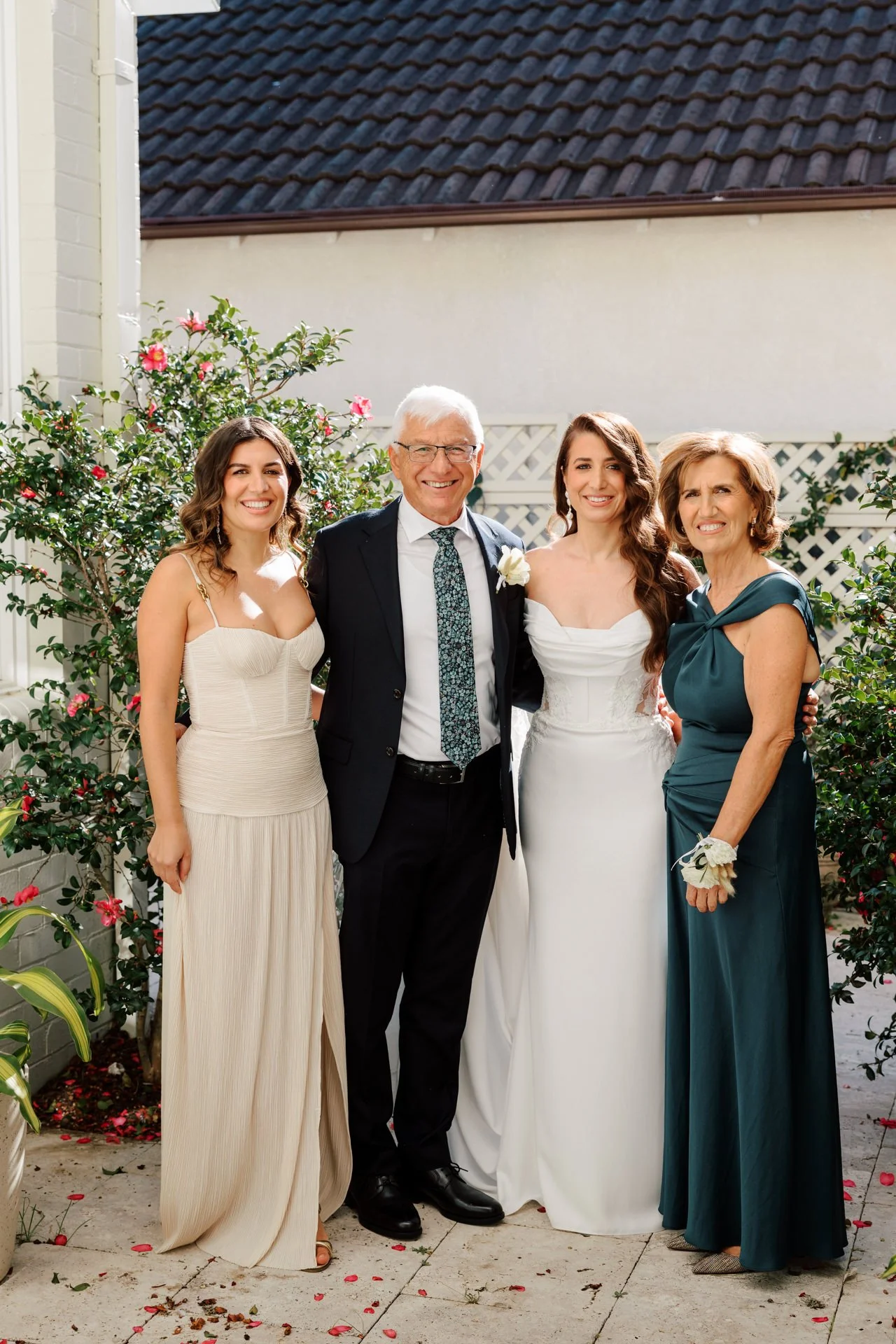three-blue-ducks-wedding-photos-045.jpg