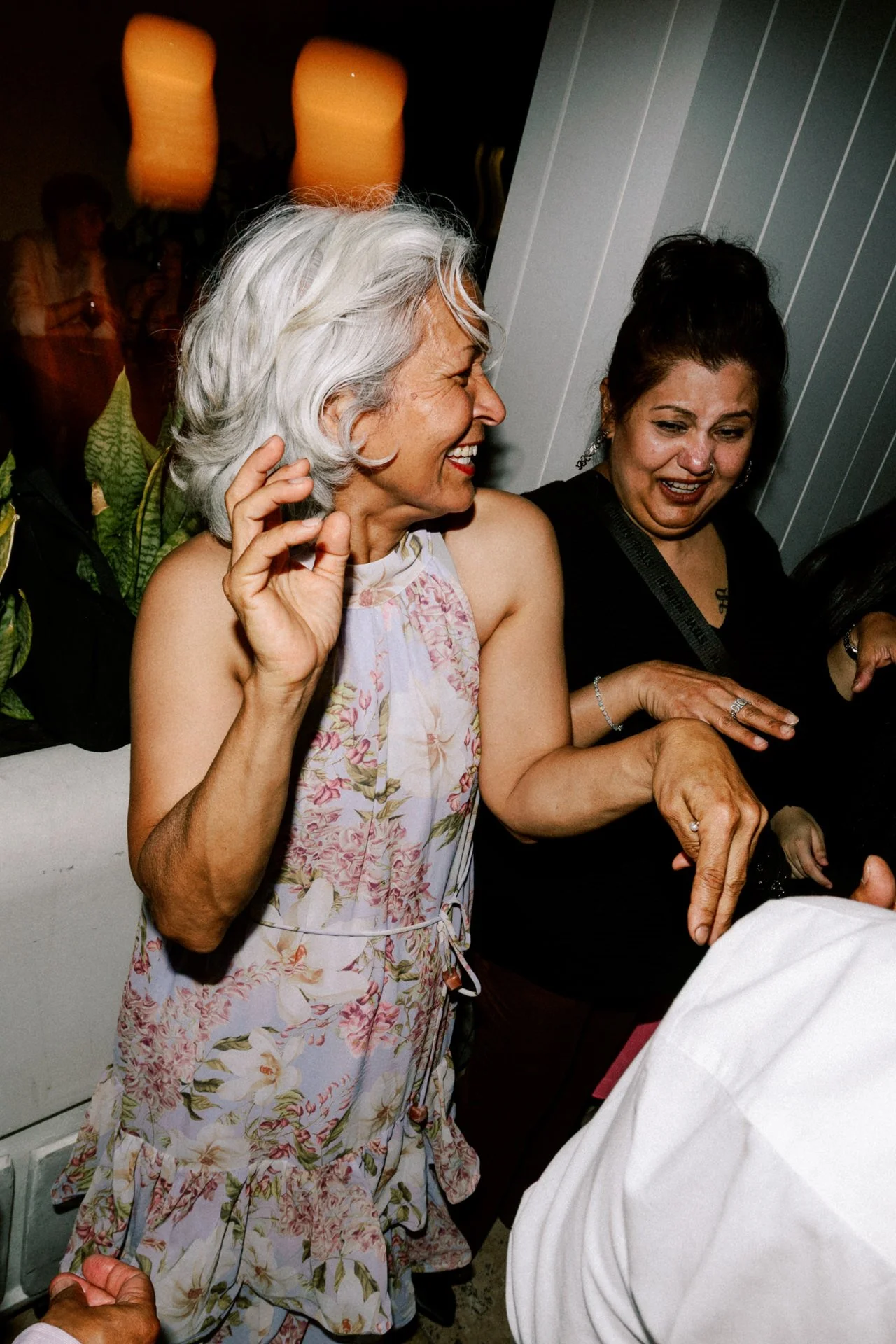 brassey-gardens-wedding-leila-bar-photos-114.jpg