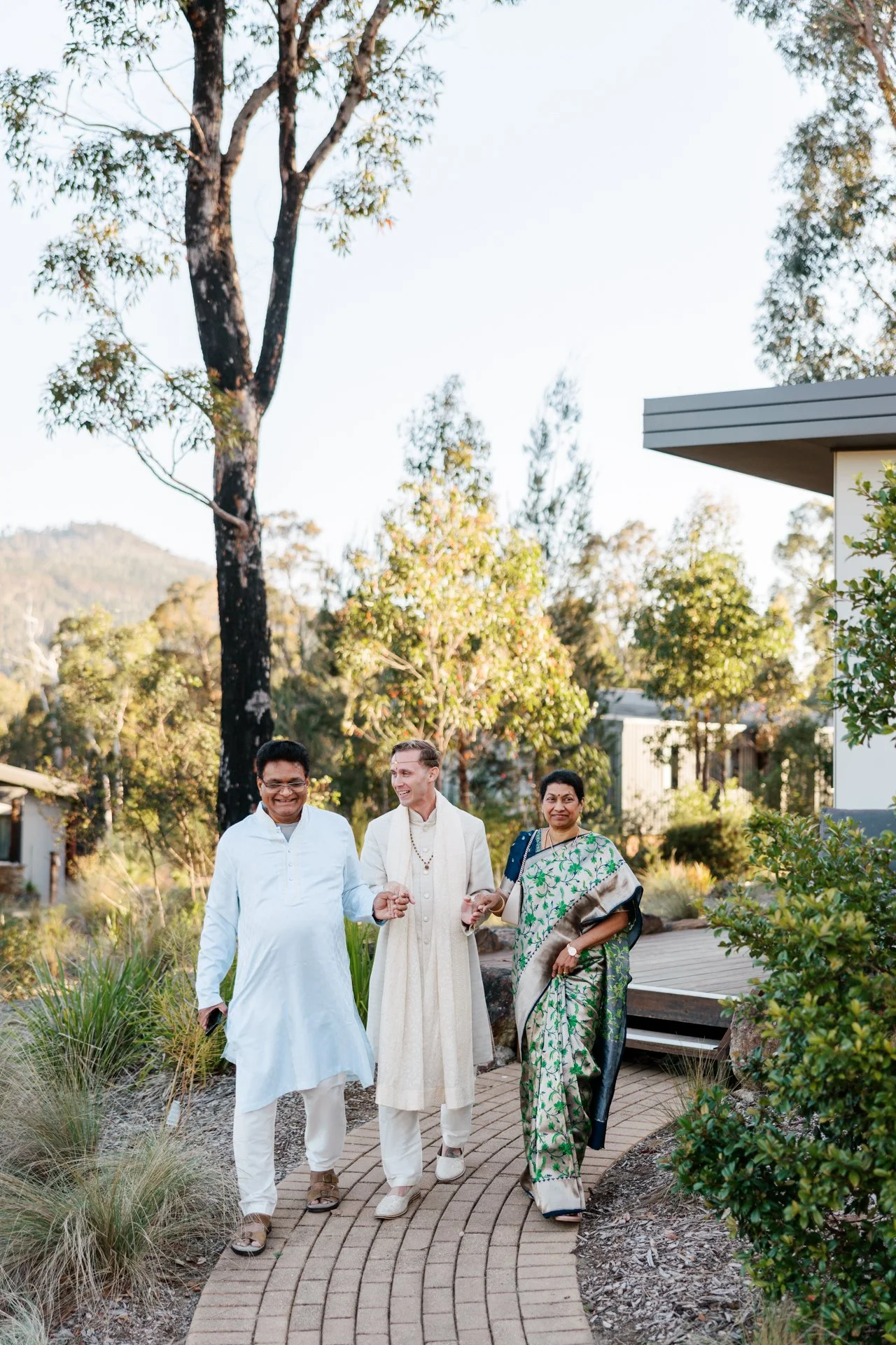 kangaroo-valley-bush-retreat-wedding-024.jpg