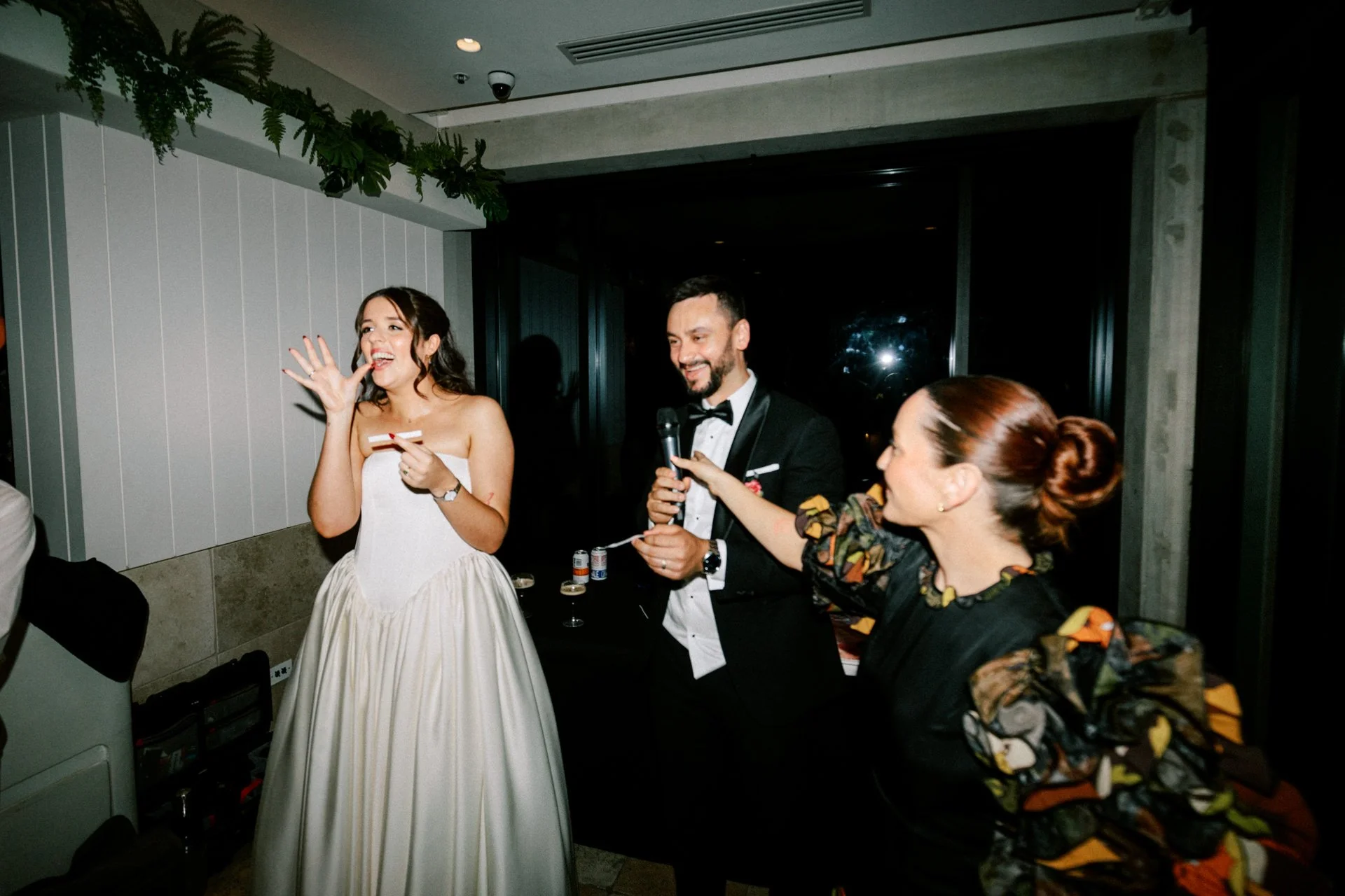 brassey-gardens-wedding-leila-bar-photos-103.jpg
