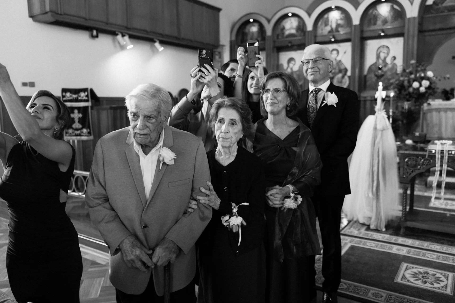 three-blue-ducks-wedding-photos-074.jpg