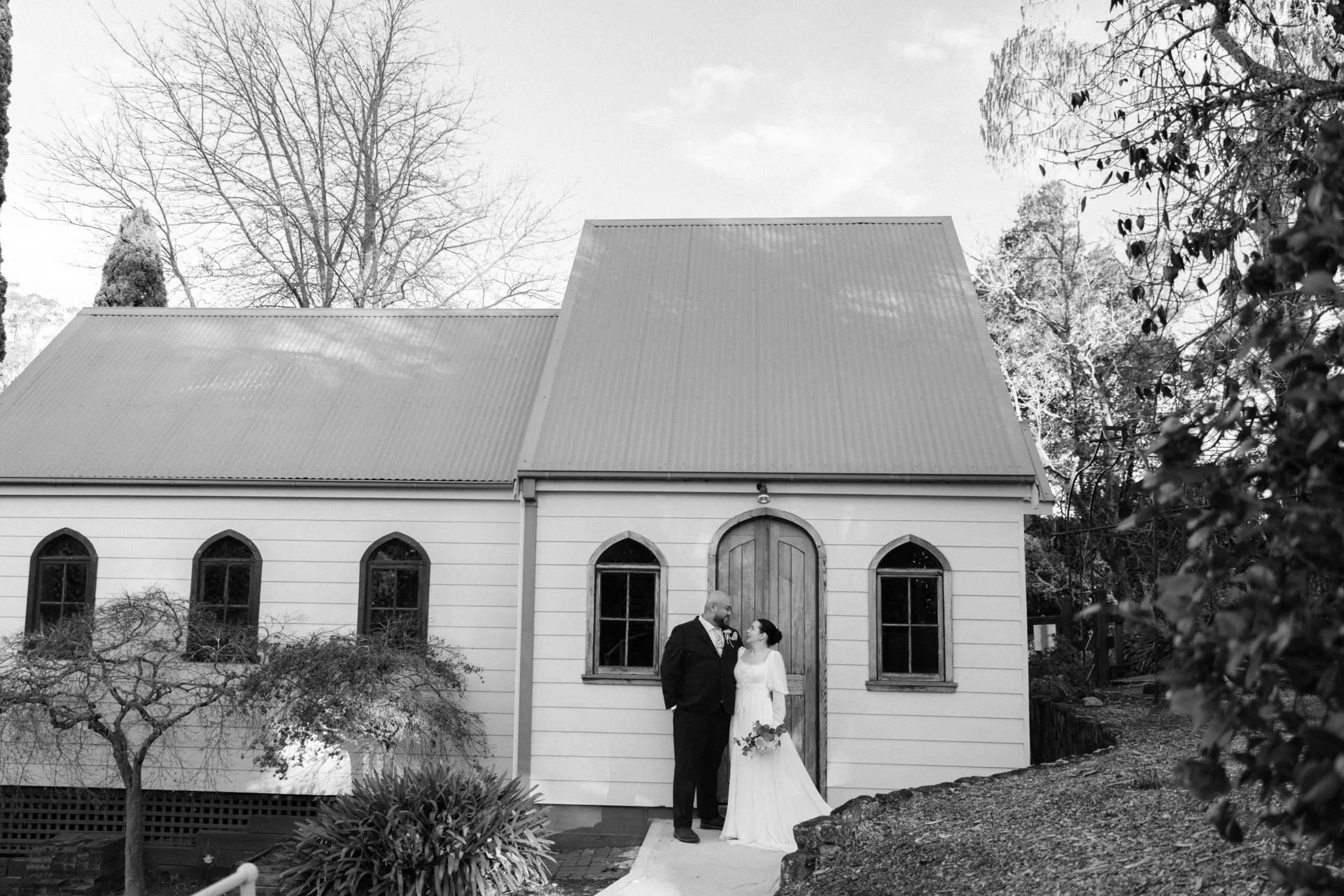 chapel-hill-retreat-wedding-photos-152.jpg