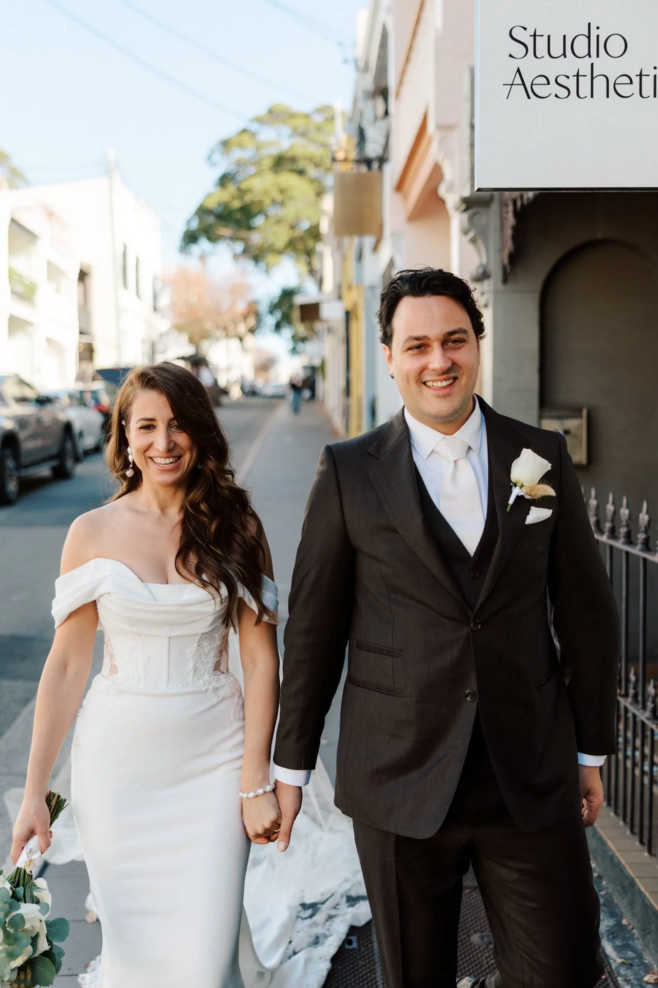three-blue-ducks-wedding-photos-124.jpg