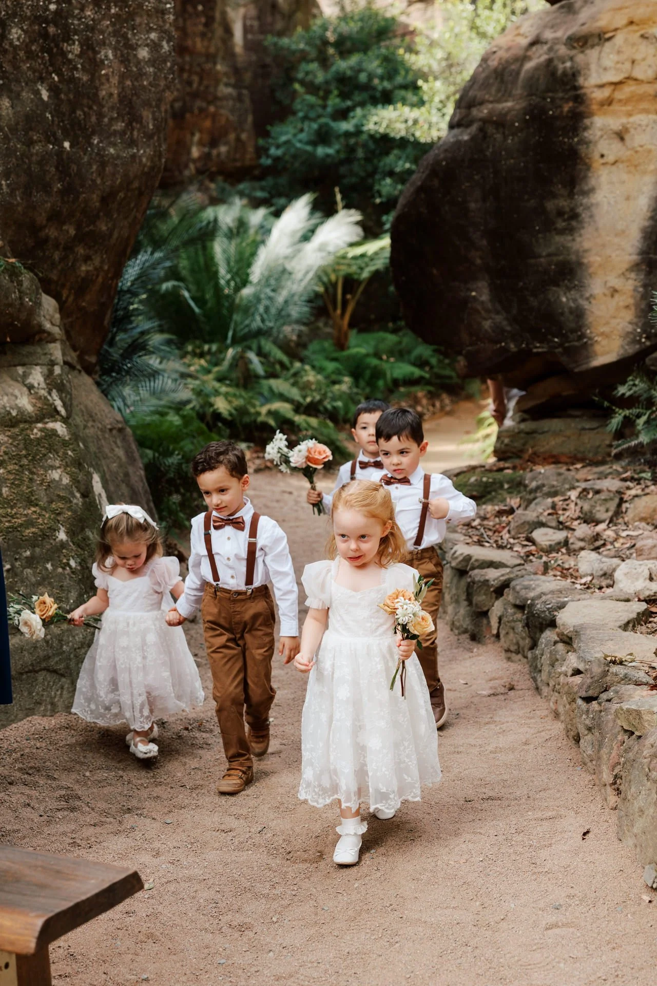 kangaroo-valley-bush-retreat-wedding-100.jpg