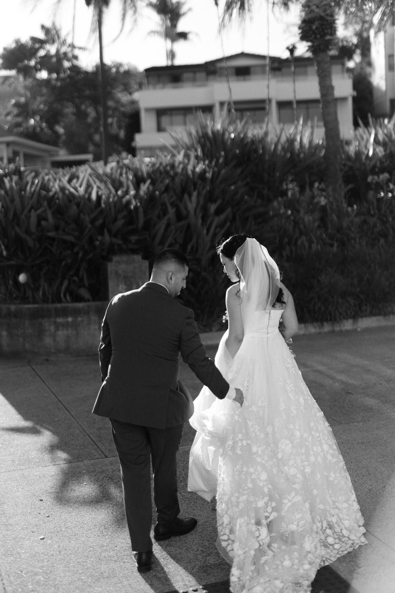 bathers-pavillion-micro-wedding-balmoral-beach-060.jpg