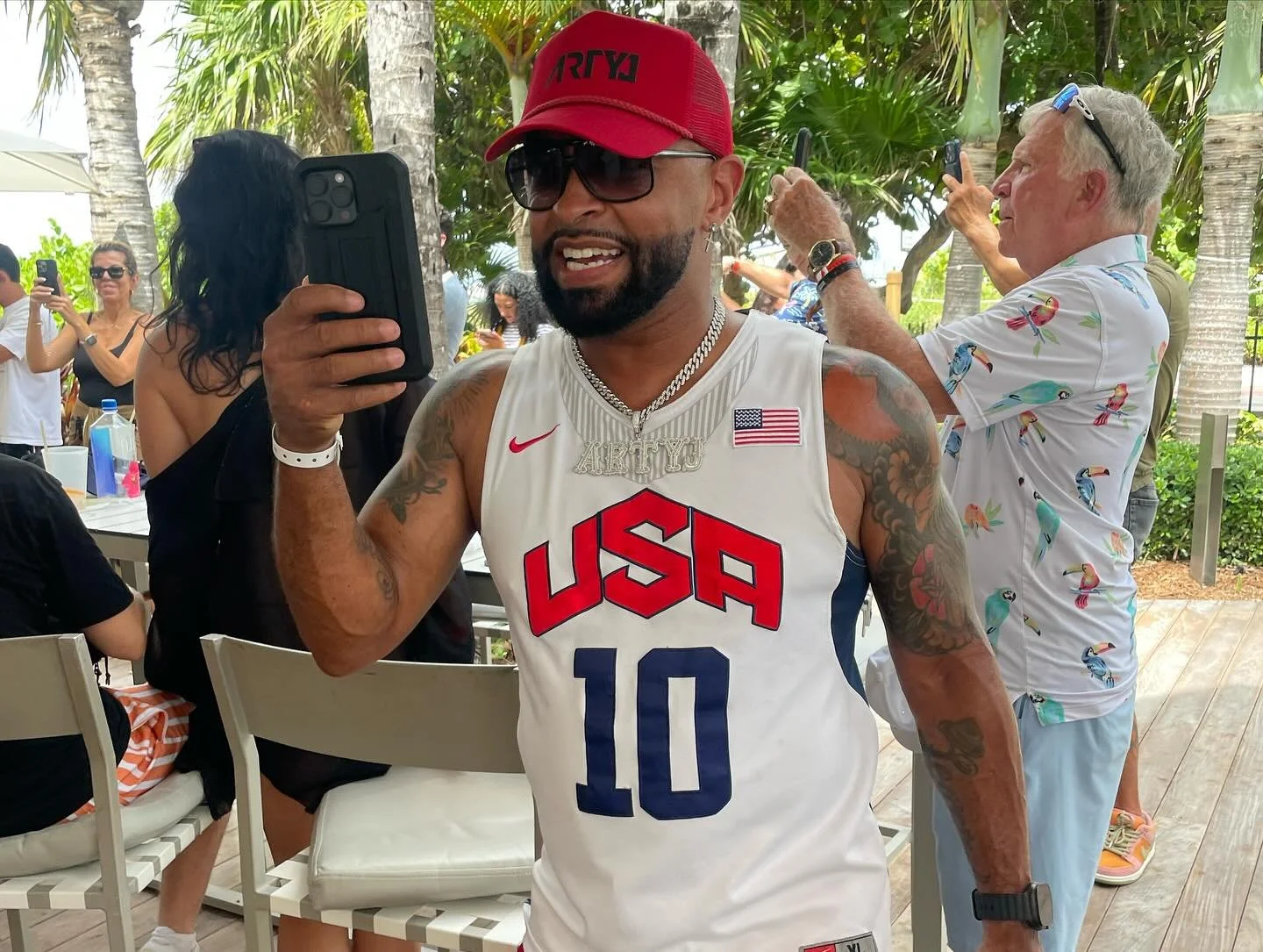 Happy Birthday @artyj21 !  Miami will never be the same! 🚀 @angie_torres81