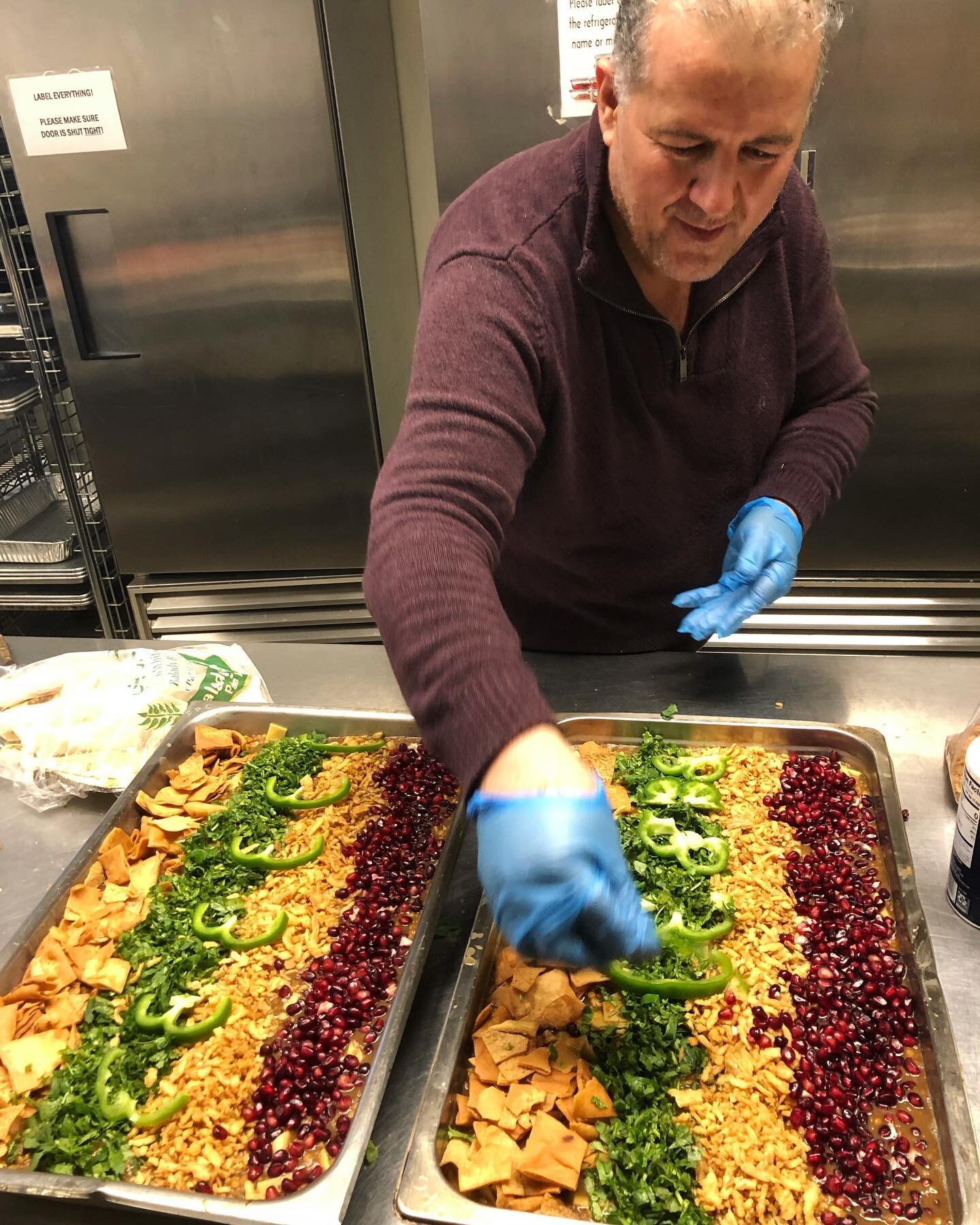 Did you know you can request your favorite Feast World Kitchen chef when you inquire about catering❓

👉🏻For example, if you want a Syrian Feast by Chef Nabil with his ornate platters providing lovely appetizers or meals at your business event&helli