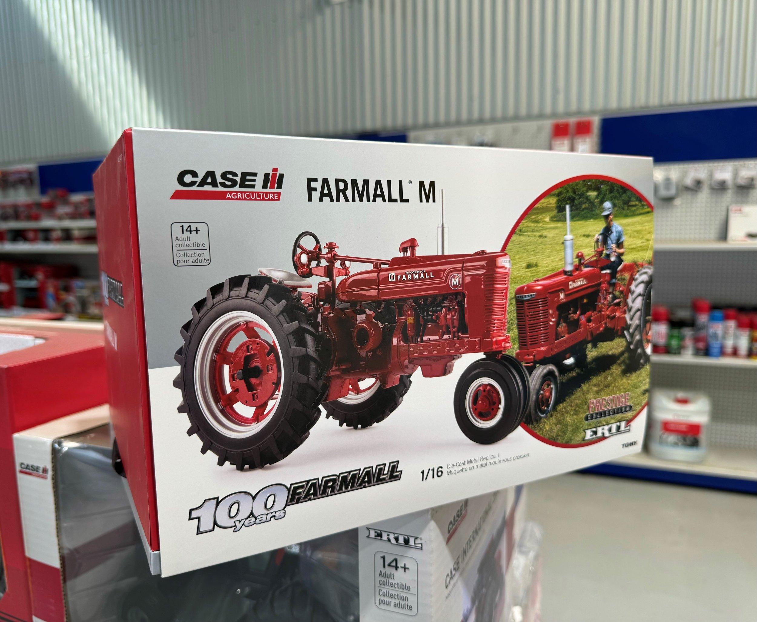 ZFN44304OTP_CIH Farmall M Tractor_100th Anniv..jpg
