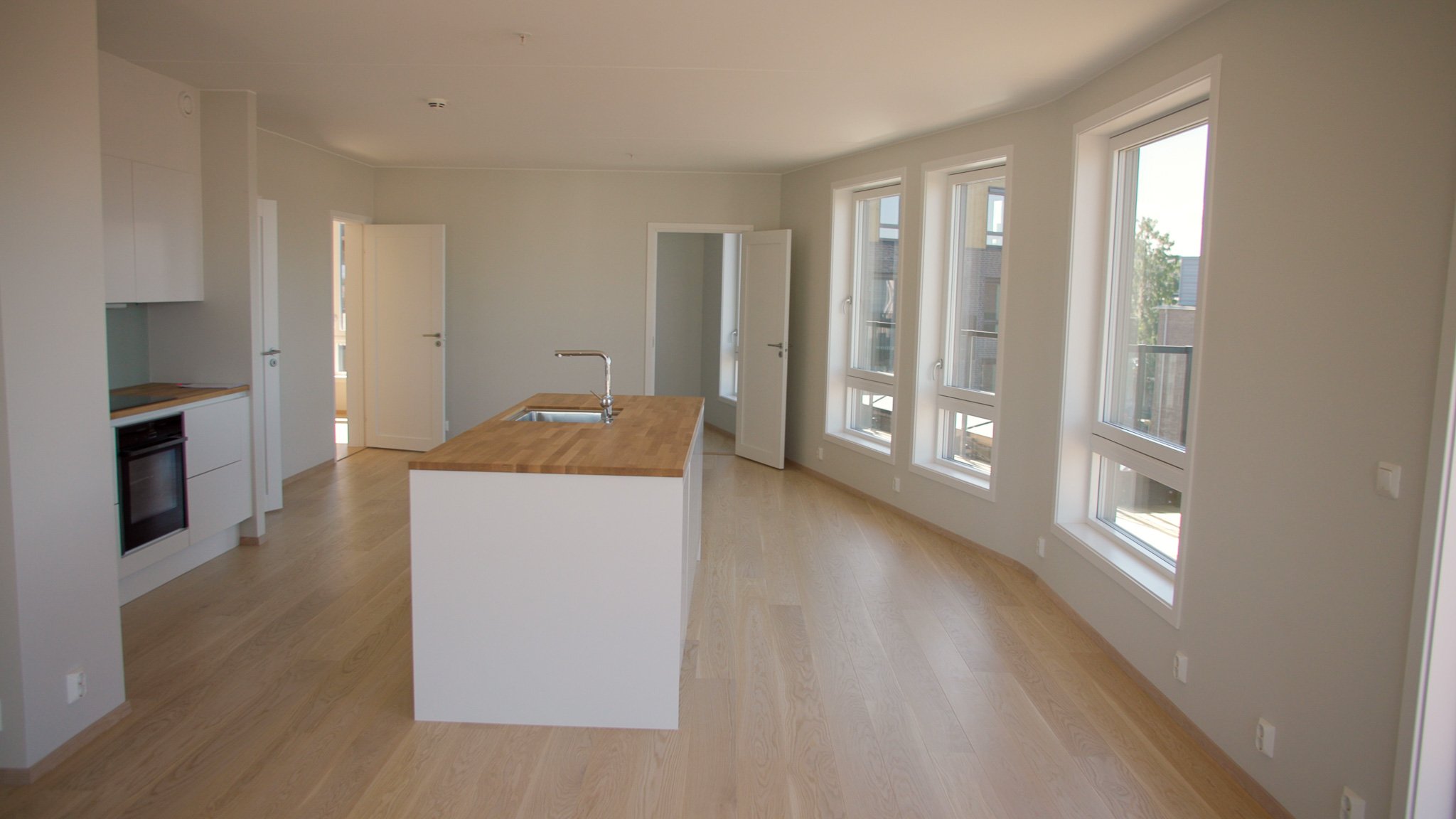 Master M28 juni 22.00_00_49_12.Still003.jpg