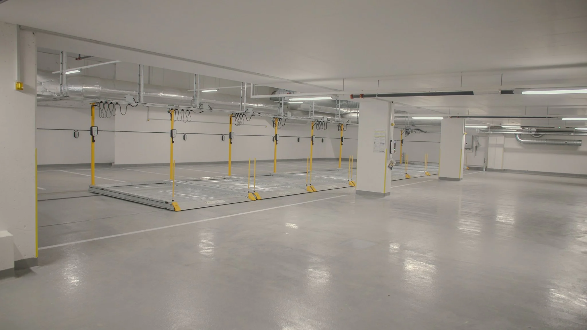 Master M28 juni 22.00_00_29_21.Still005.jpg