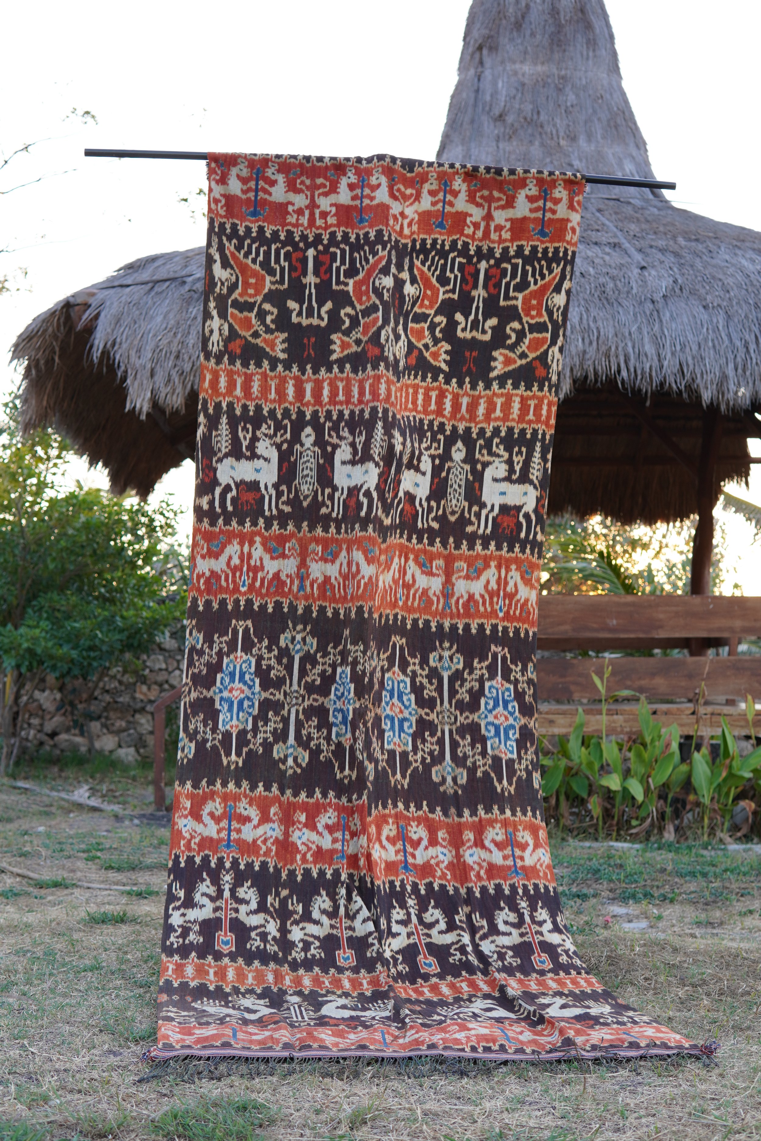  Kurrang Dangu Mahang 2019 cotton with natural indigo and morinda root dye 285 x 110 cm 