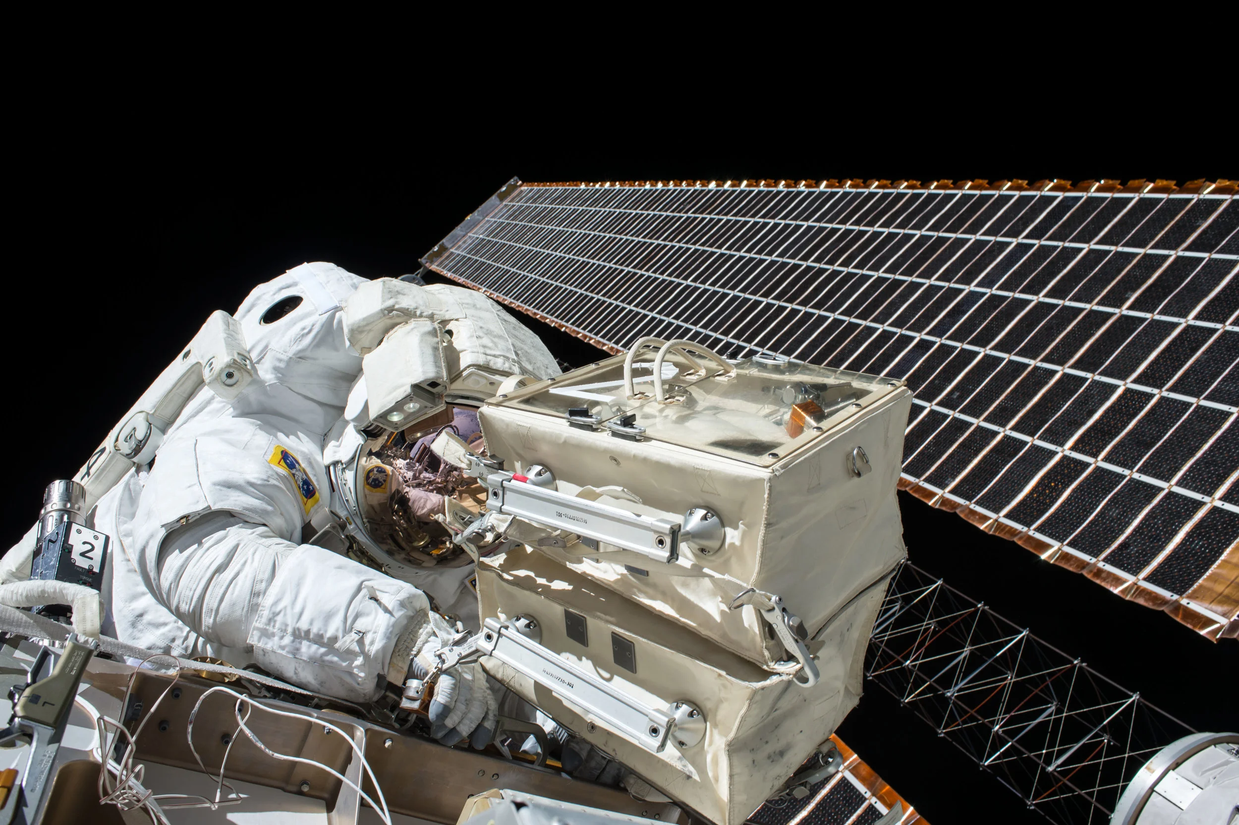 E&amp;T Magazine: Deep-space observatory prepares for lift-off