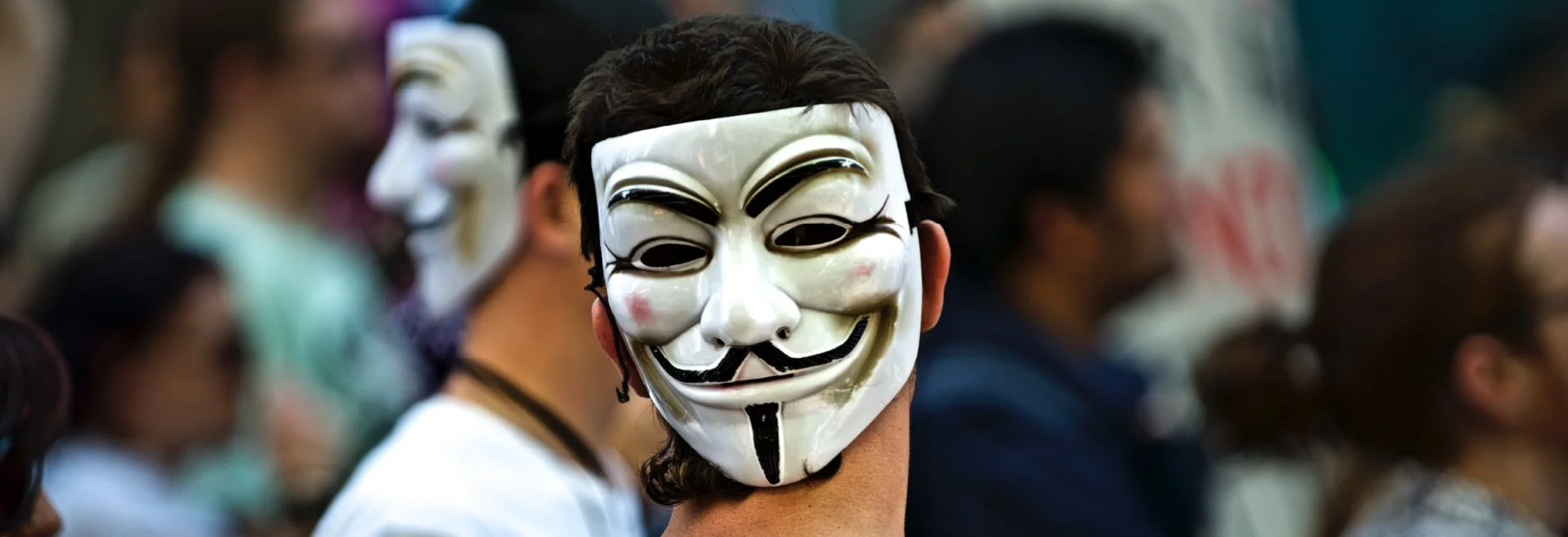 Juan Vera ¿Está en riesgo la democracia? 