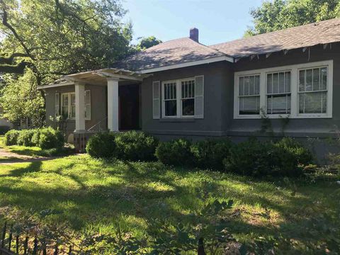FOR SALE: 504 Mitchell Ave., 4 bd, 3 ba, 3,235 sq ft $149,900 504 Mitchell Ave, Tanya Rogers with Varnado Properties