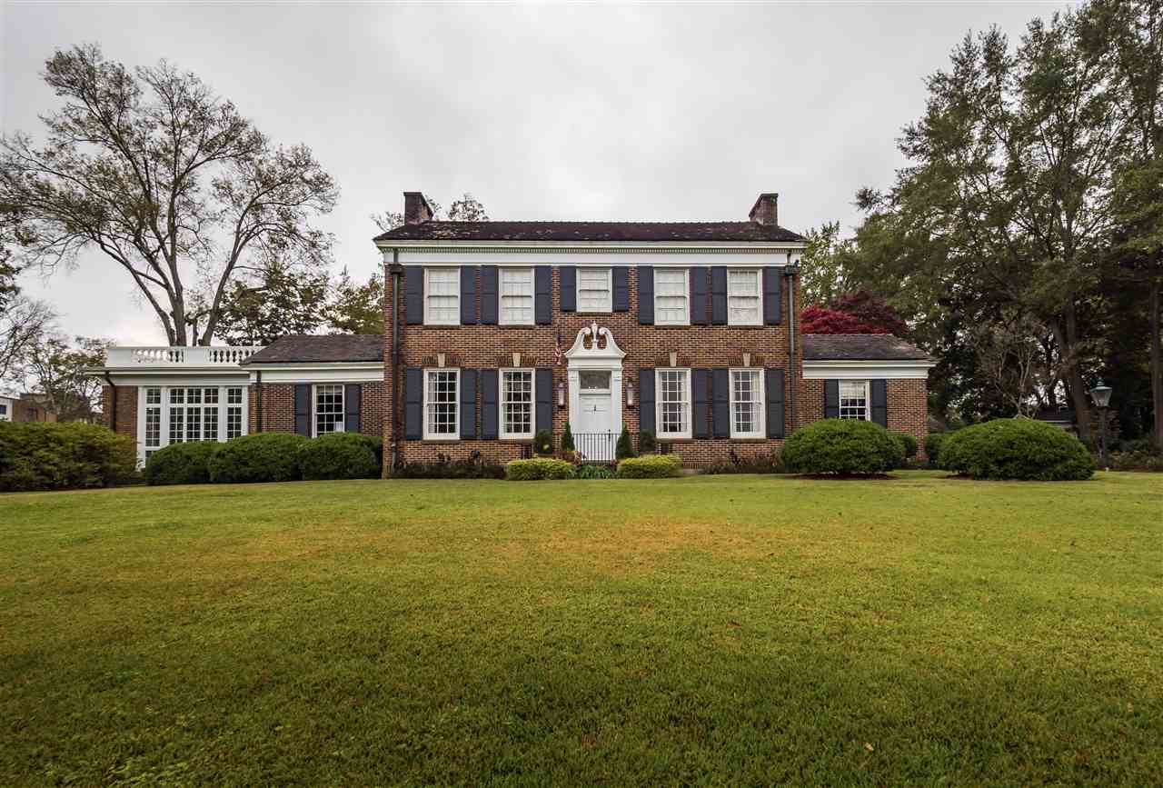 FOR SALE: 205 Glenway, 4 bd, 5 ba $995,000 Nix-Tann and Assoc