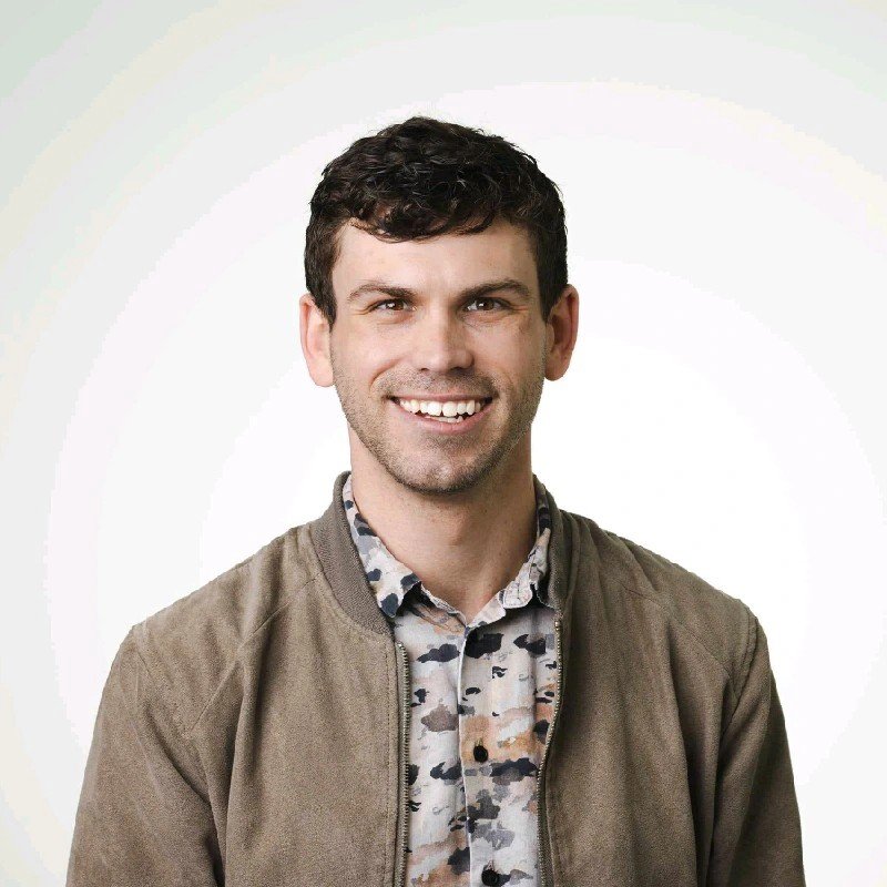 Jesse Chambers  –  Deputy Head, Learning Programs