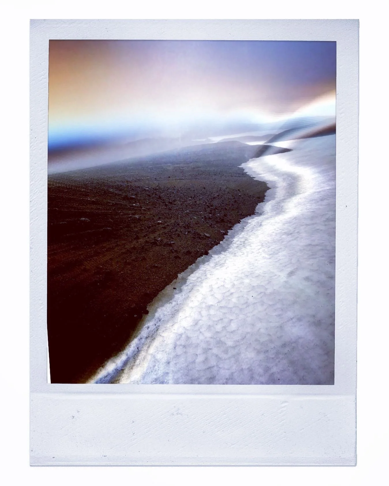 Sn&aelig;fellsj&ouml;kull, wo Lava auf Eis trifft

#iceland #gletscher #magie