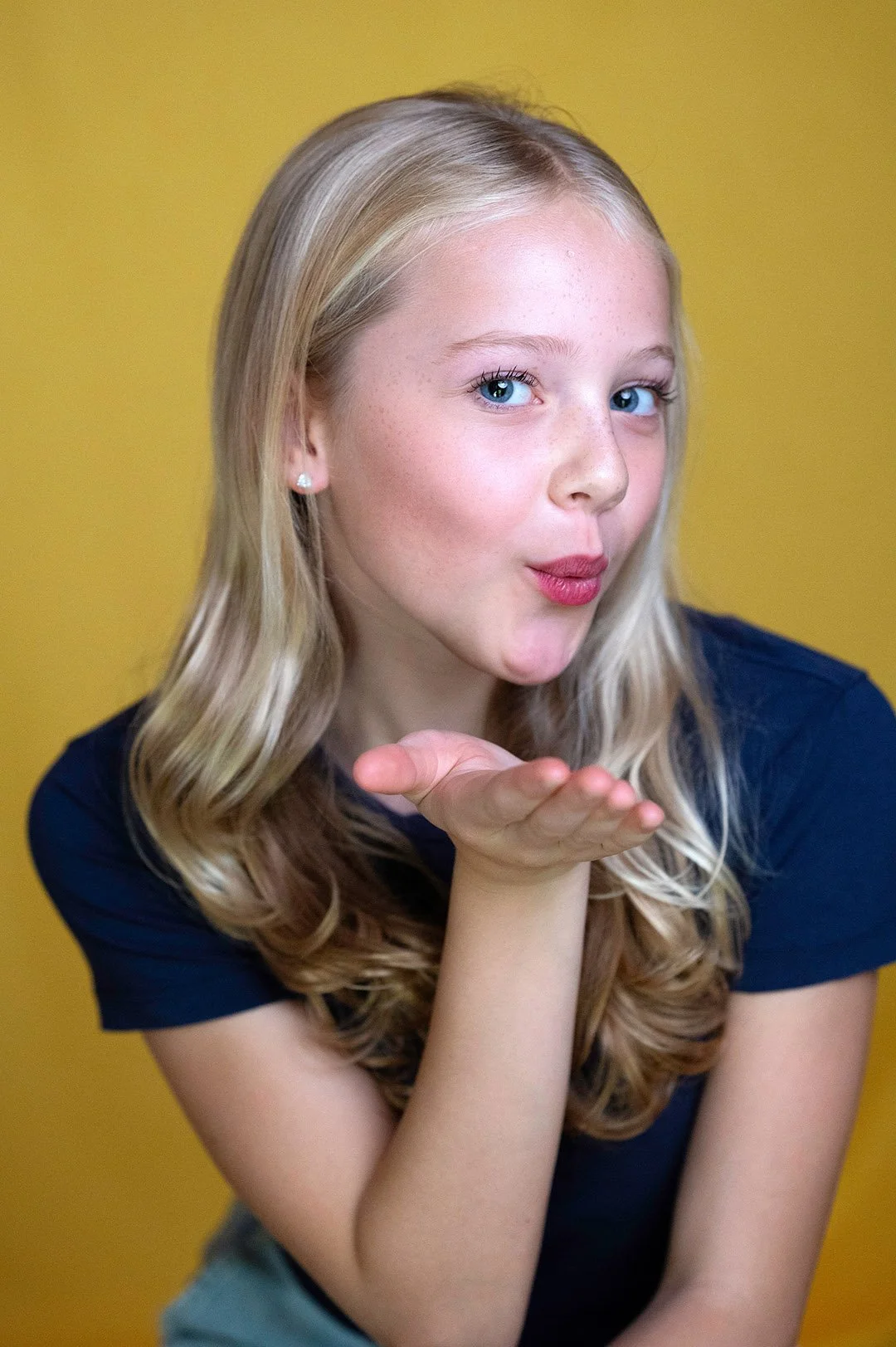children-actor-headshot01.jpg