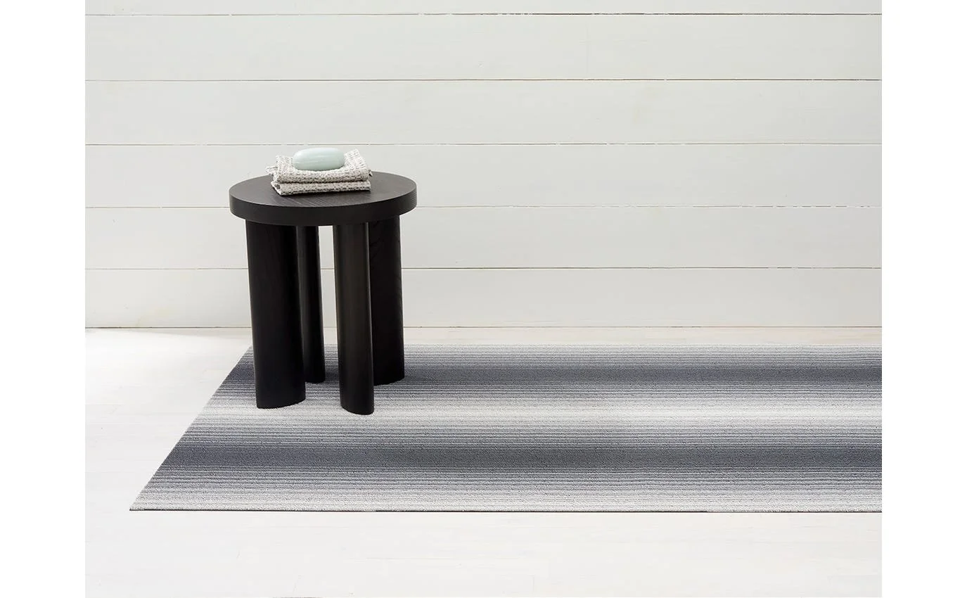 Chilewich Stone FADE STRIPE INDOOR/OUTDOOR Shag Mat — scandimodern