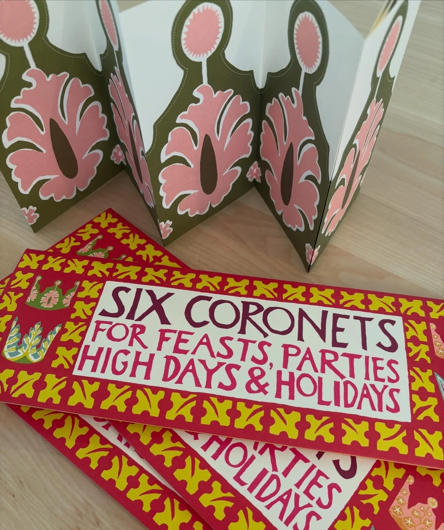 Add these colourful high these good quality paper crowns to the festive table for fun and laughter!