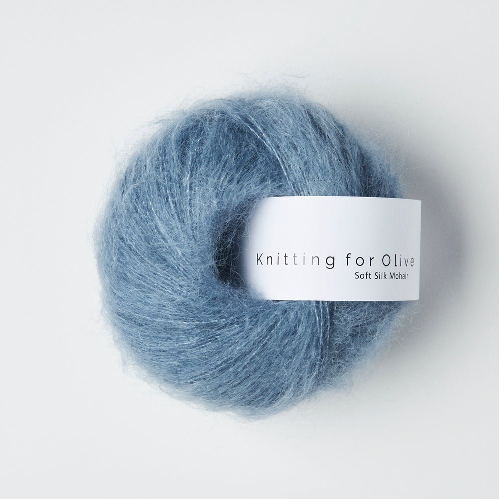 Knitting_for_olive_softsilkmohair_stovetduebla_5629_1000x.jpg