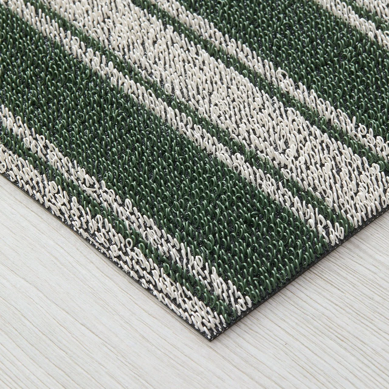 Fern Boardwalk Stripe Indoor/Outdoor Mat