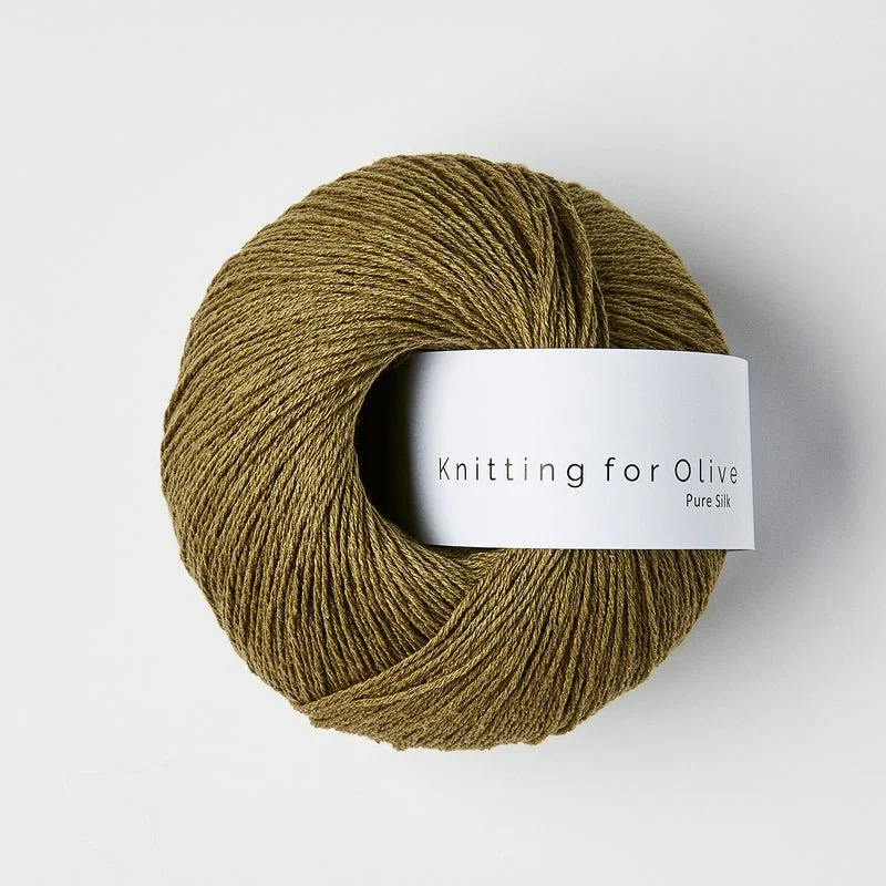 Knitting_for_olive_puresilk_oliven_5183_800x.jpg