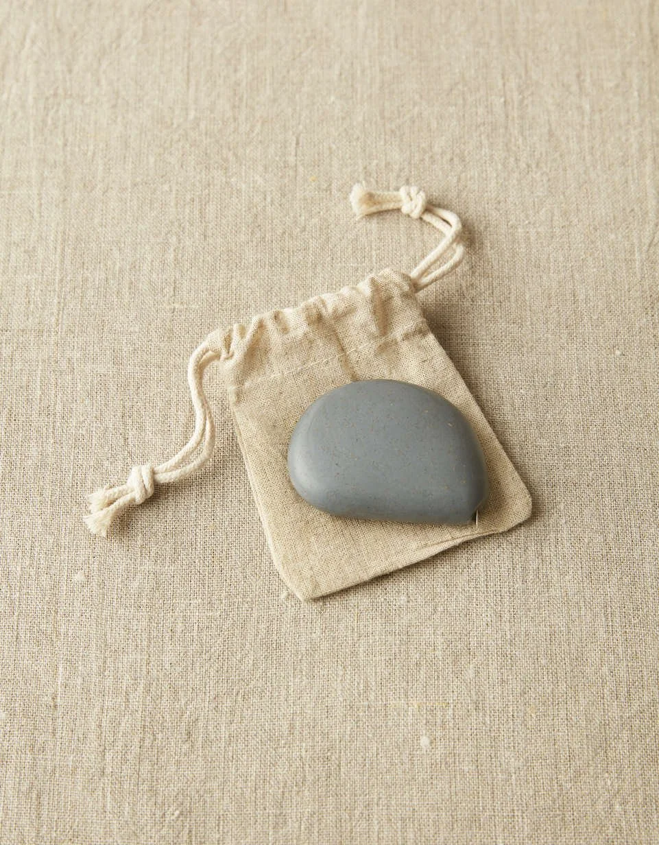 PEBBLETAPEMEASURE_GRAY_MAIN_NEW2021_WebCrop-EM-CCr_1056x1232.jpg