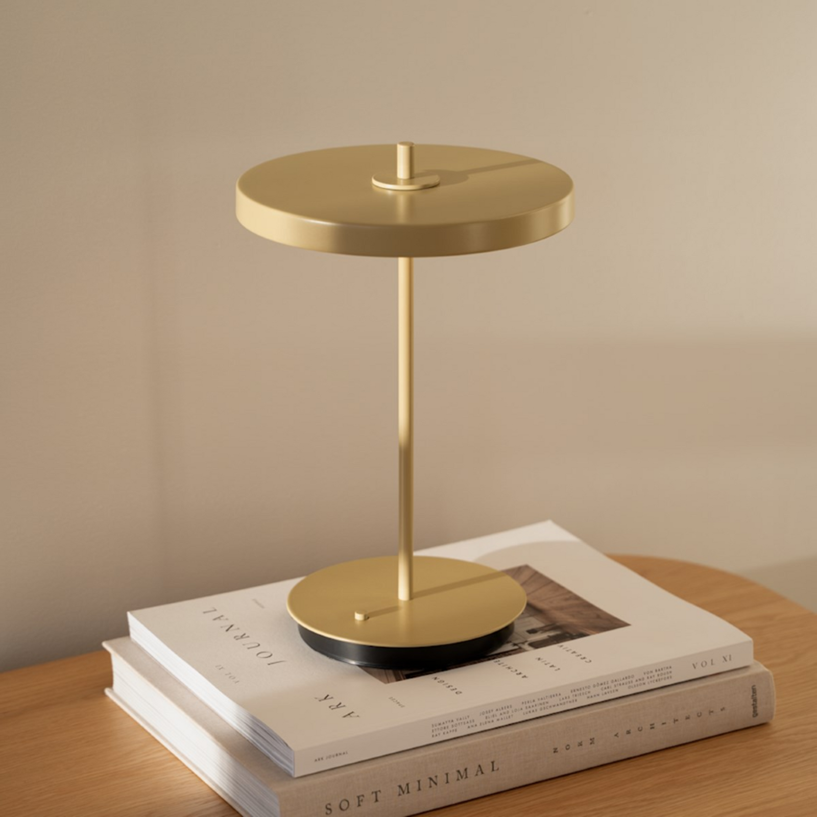 Asteria Move Portable Lamp (17 Colours)