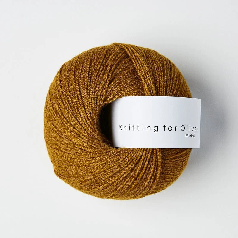 Knitting_for_olive_merino_morkokker_5303_800x.jpg
