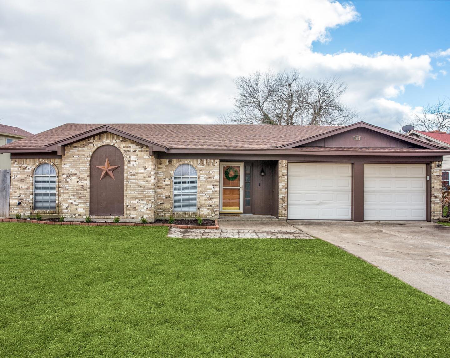 Just Listed in Benbrook! | 1712 S Timber Court | 3 bed | 2 Bath. Wonderfully maintained in established Timber Creek! Enter into the spacious living area with vaulted ceilings accented with wood beams and centered on a wood burning fireplace. Living a