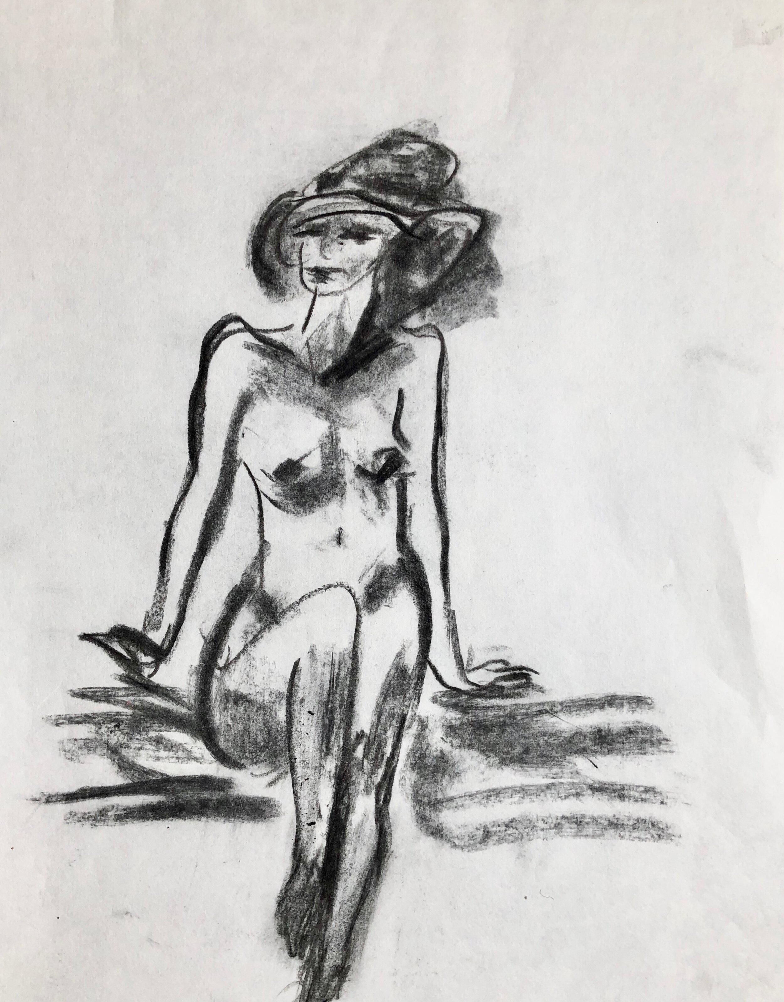  HER AND HER HAT, 2016, charcoal on paper, 35x28cm 