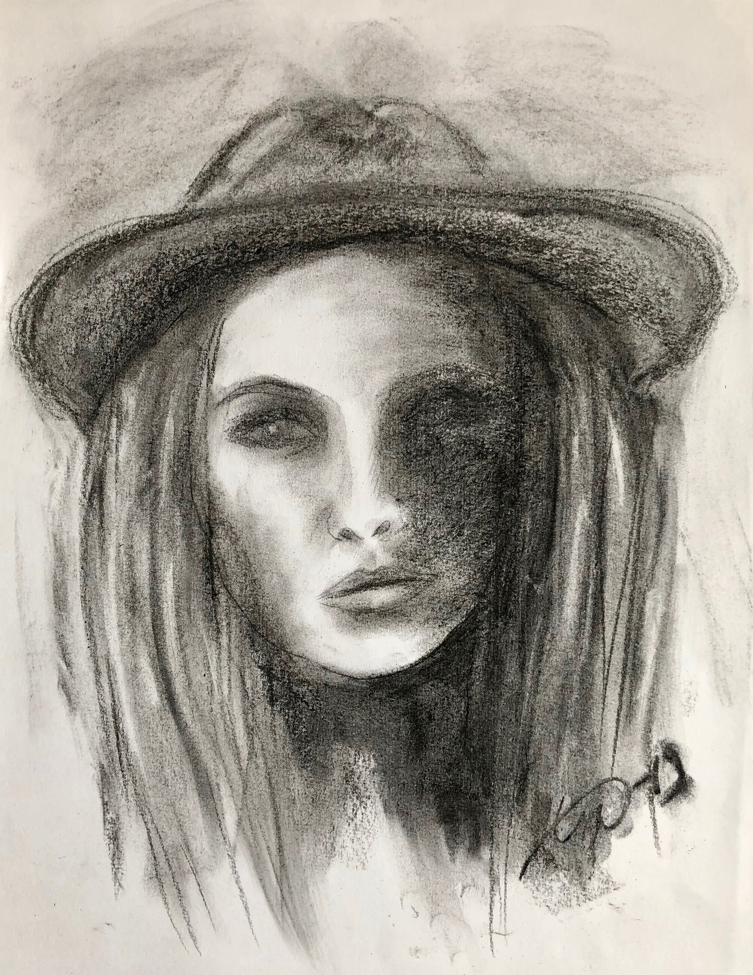  COVER GIRL, 2019, charcoal on paper, 48x36cm 