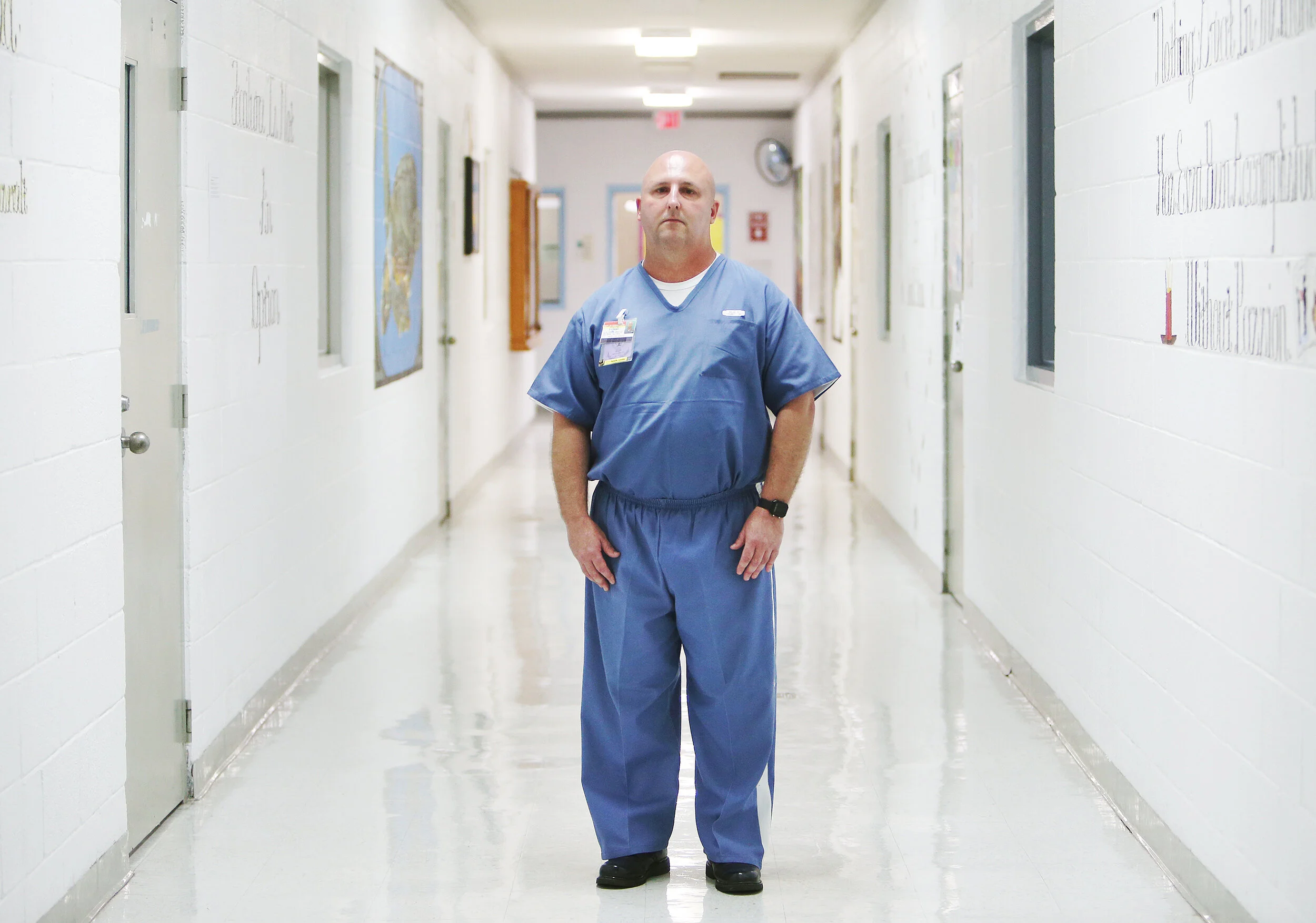  David Justin Welch 42, has been in prison for 27 years for the murder of his father, a crime that occurred when he was 15 years old. Welch says the continued physical and verbal abuse for nearly 10 years led to him taking his father’s life where he 