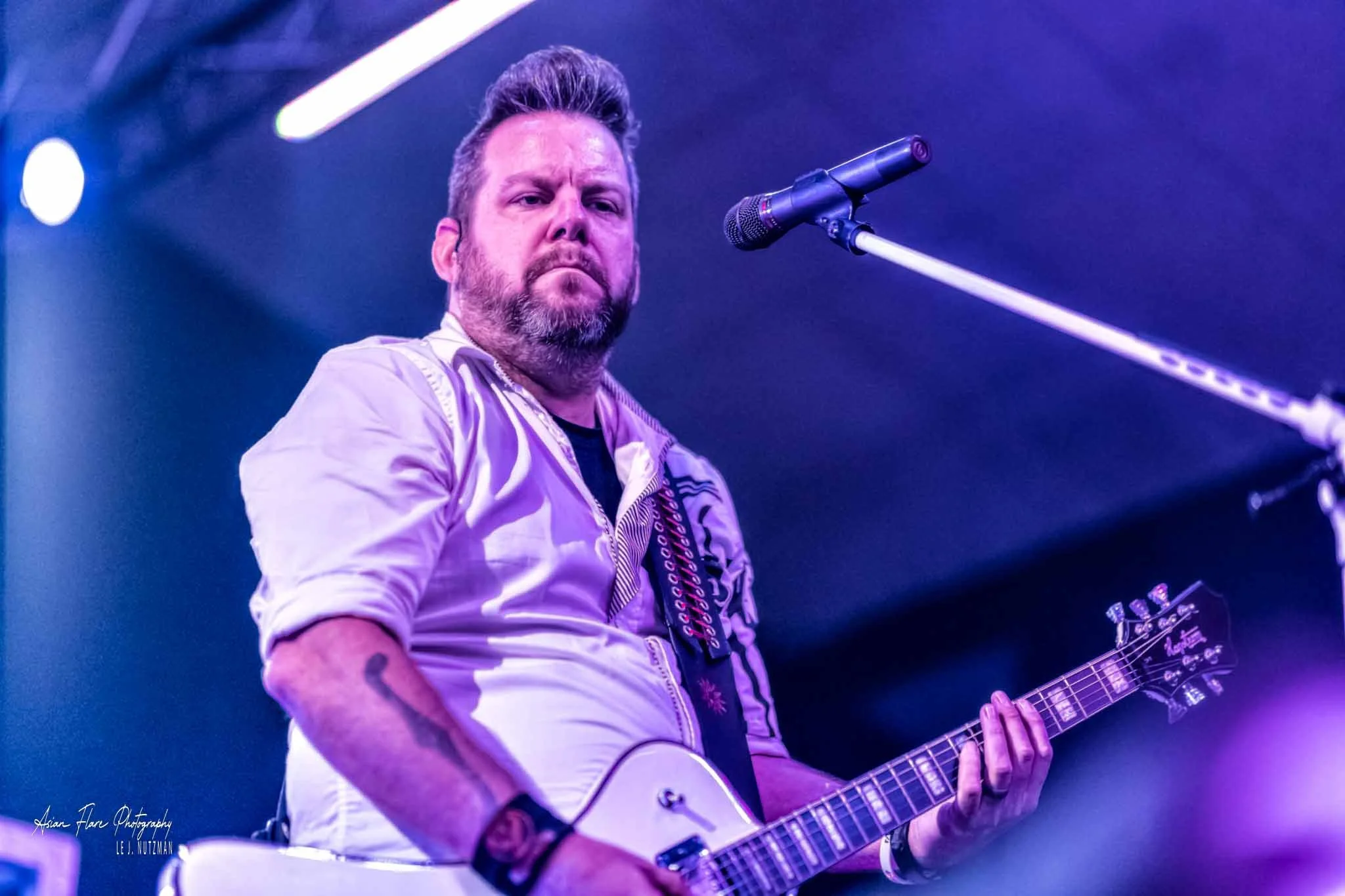 Hinder2-2 (5).jpg