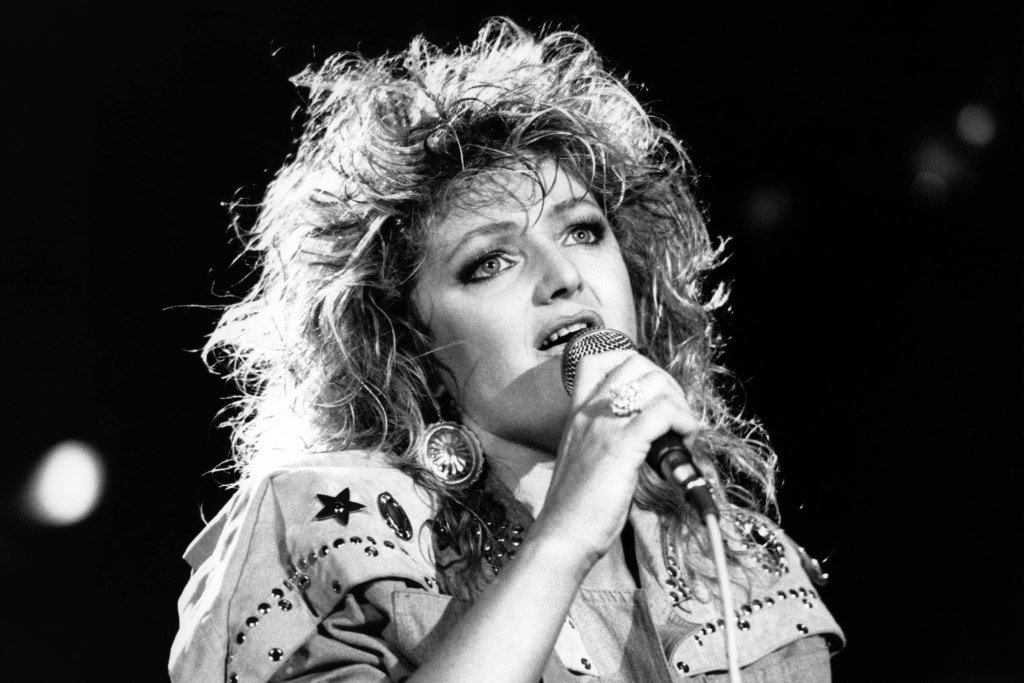 Legendary Singer/Songwriter Bonnie Tyler Dies 'Unexpectedly' at 75