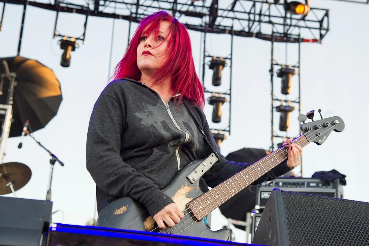 Jennifer Finch, L7 Bassist and Music Icon, Dead at 59