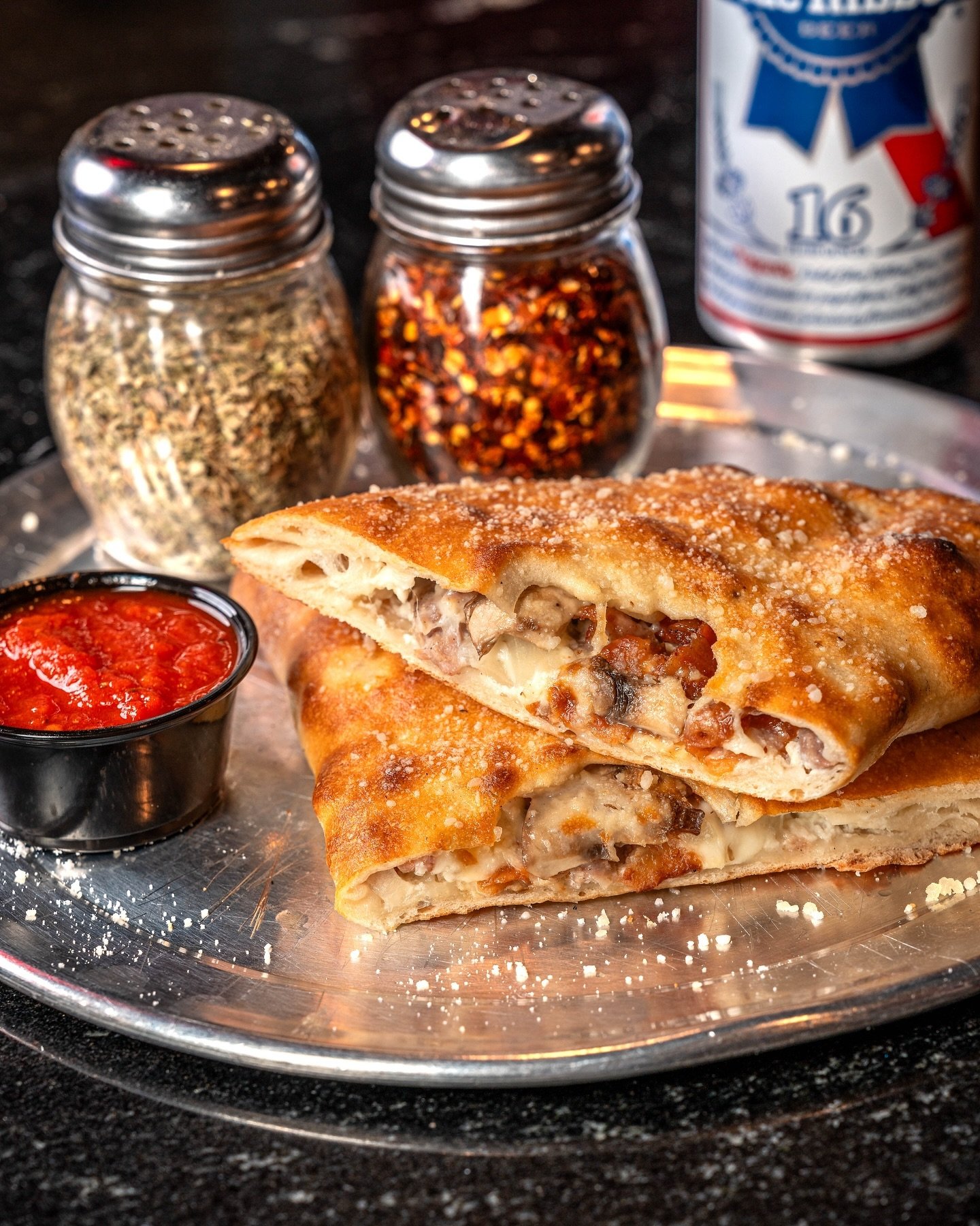 What if we took your favorite pie...and made it into a calzone?

For only a $1.50 more, get  a 10&rsquo;&rsquo; pie as a calzone!

As always, you can customize your calzone or get a customer-favorite like the Chicken Florentine Calzone!

Order one fo