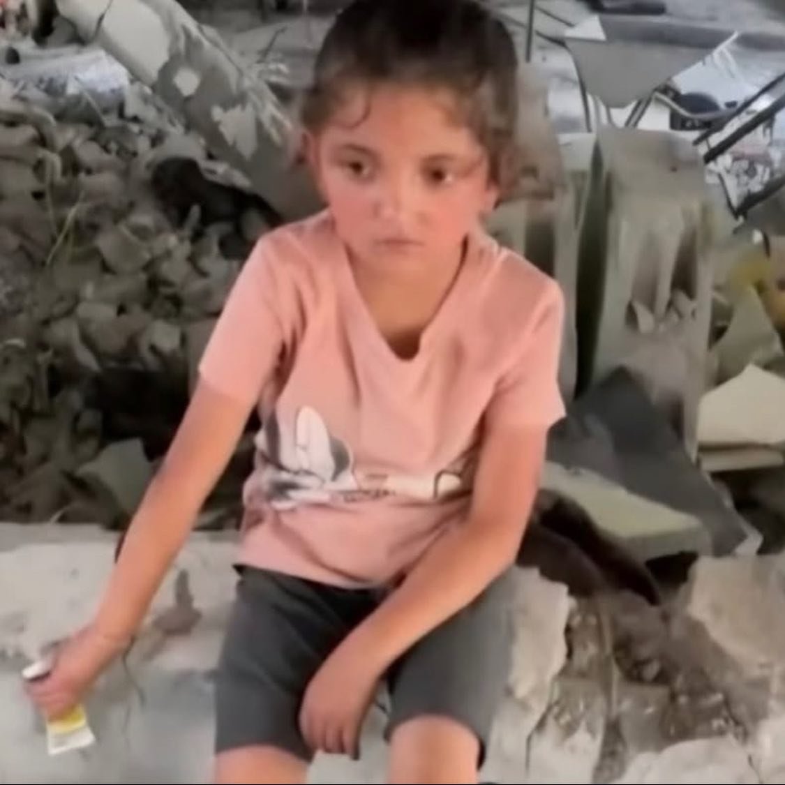 Warda, the little girl who walked through flames is the only survivor of her family. With the ongoing blockade, she still has to overcome starvation. She is 1 of at least 40,000 orphans. When will the horror end? Every adult and child deserves so muc