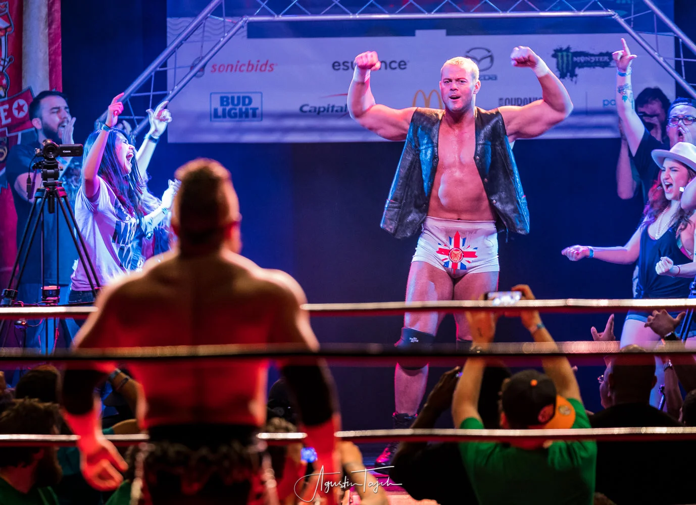 Agustin-Tajch-Wrestle-Circus-03-17-Emos-24.jpg