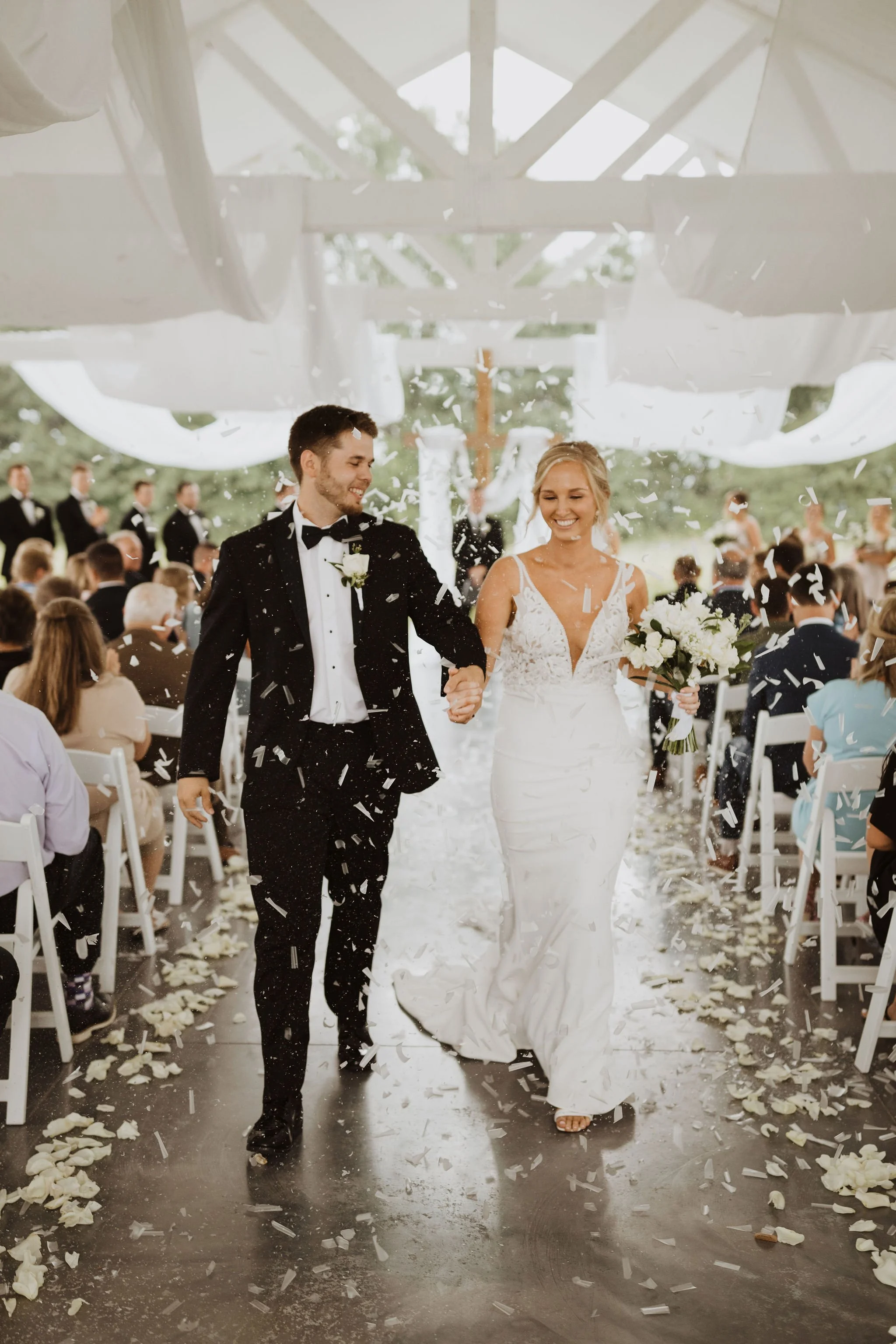 Ceremony at Midwest wedding venue