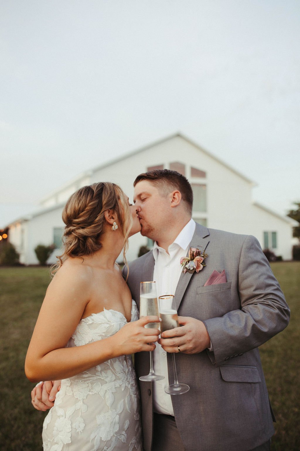 romantic lakeside wedding emerson fields sunset golden hour portraits newlwed (4).jpg