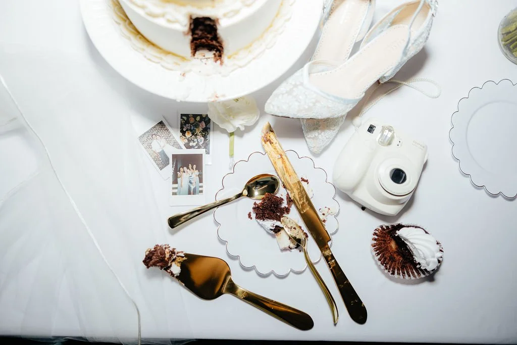 how-to-plan-the-best-wedding-reception-without-the-overwhelm-at-Emerson-Fields-venue-in-the-Midwest-2.jpg
