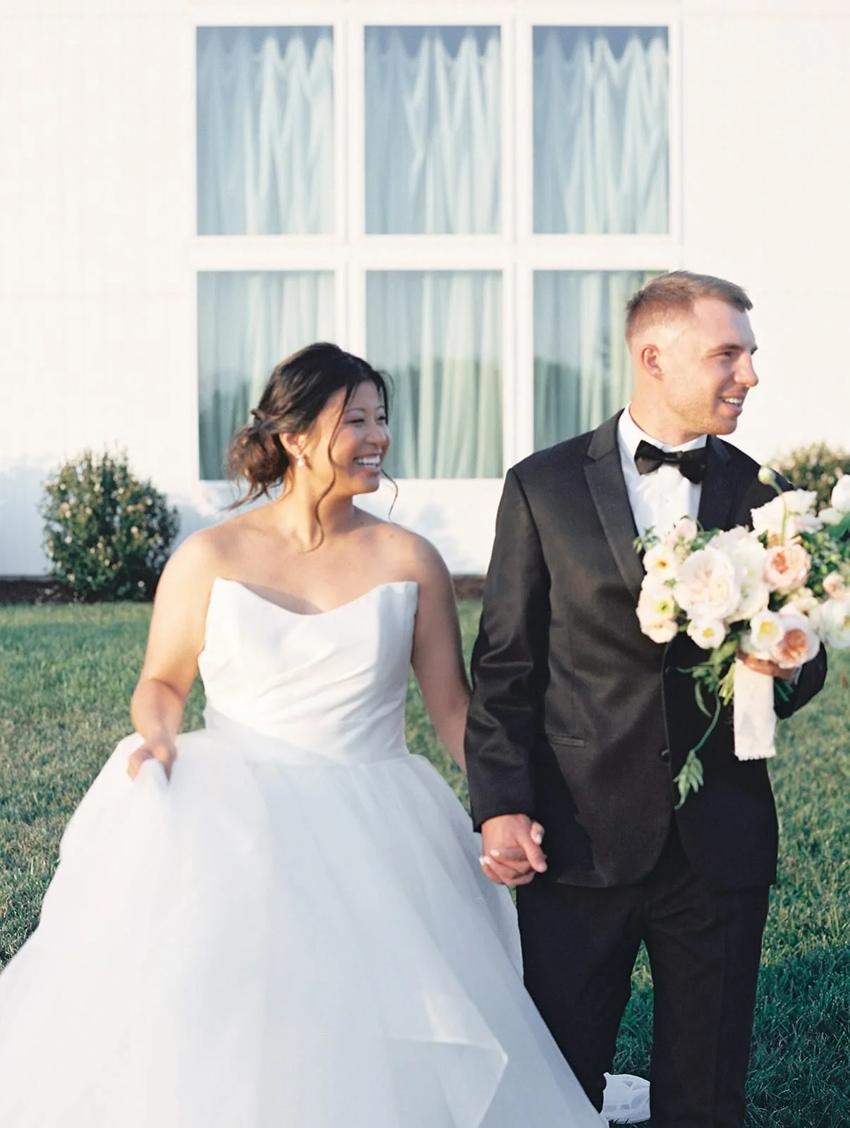 The Knot/WeddingPro 2025 Survey hit our inbox right after our Vegas trip&hellip; and honestly, the data only confirmed what we see every single season!!
⠀⠀⠀⠀⠀⠀⠀⠀⠀
&ldquo;Couples rely on multiple vendors to bring their wedding vision to life.&rdquo;
A