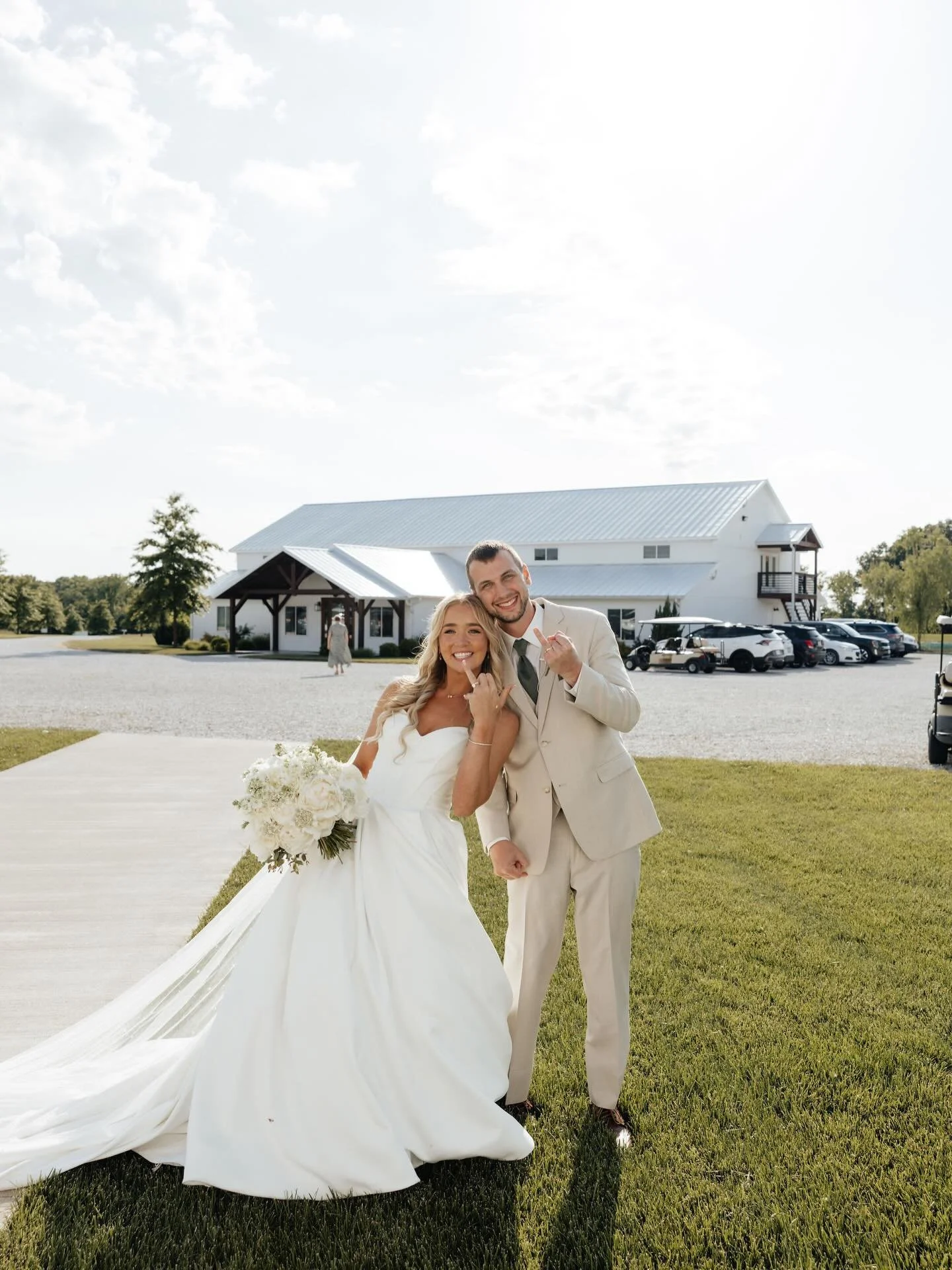 You shouldn&rsquo;t have to wait days for replies while trying to keep wedding planning momentum. You won&rsquo;t with Emerson Fields. 😎
 Clear responses, real timelines, and direct answers, so planning doesn&rsquo;t stall when you&rsquo;re excited!